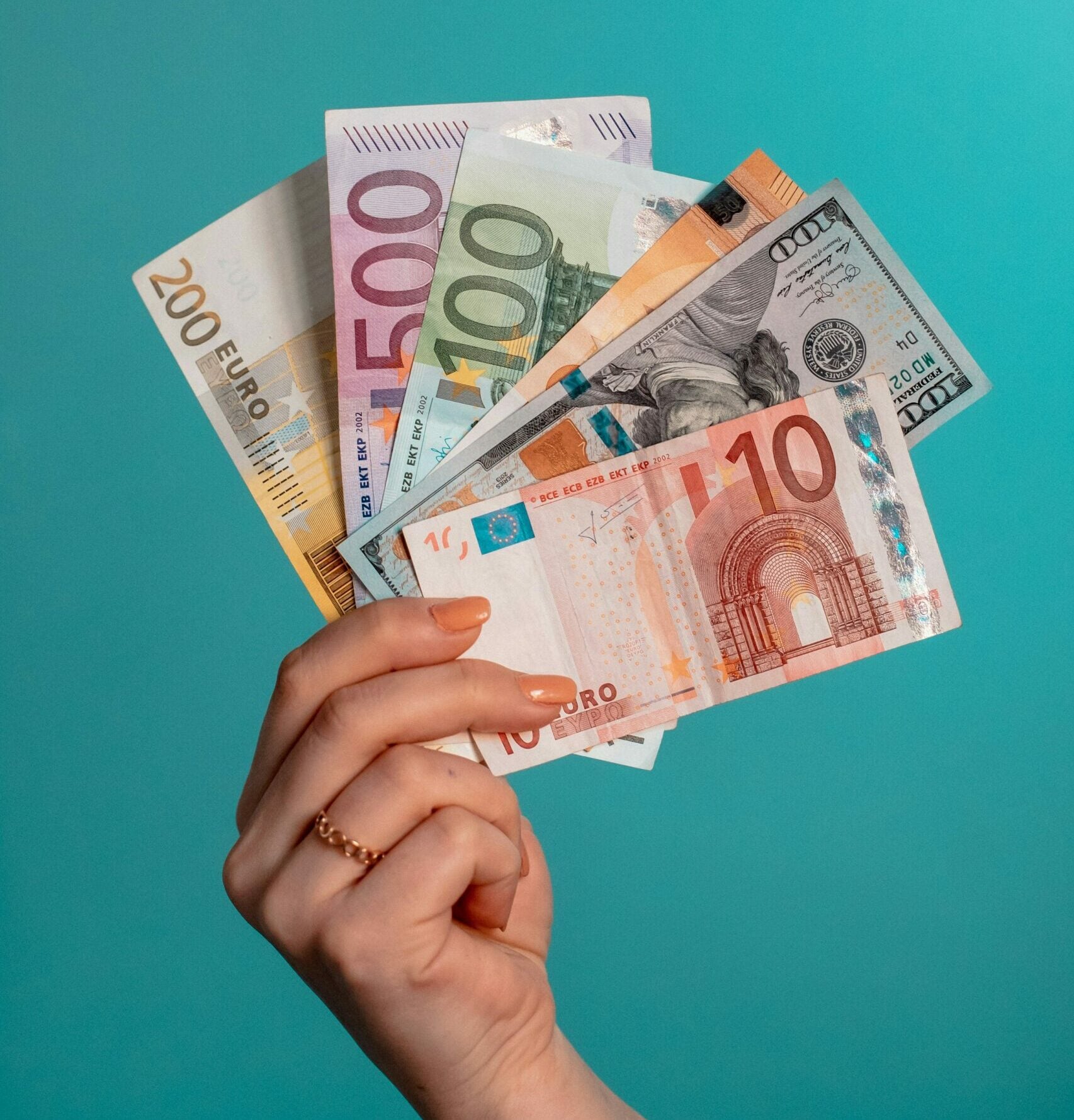 So sparen Sie Geld auf Ihrer Reise nach Portugal: 12 Tipps, mit denen Sie weniger ausgeben können