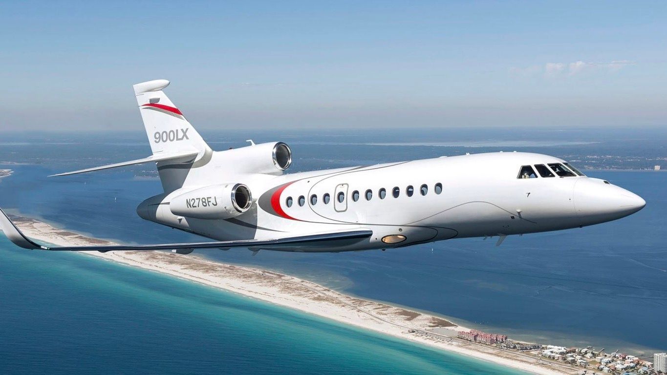 Dassault Falcon 900EX: Blue Diamond Resorts bietet inklusive Urlaubspakete mit einem Privatjet an