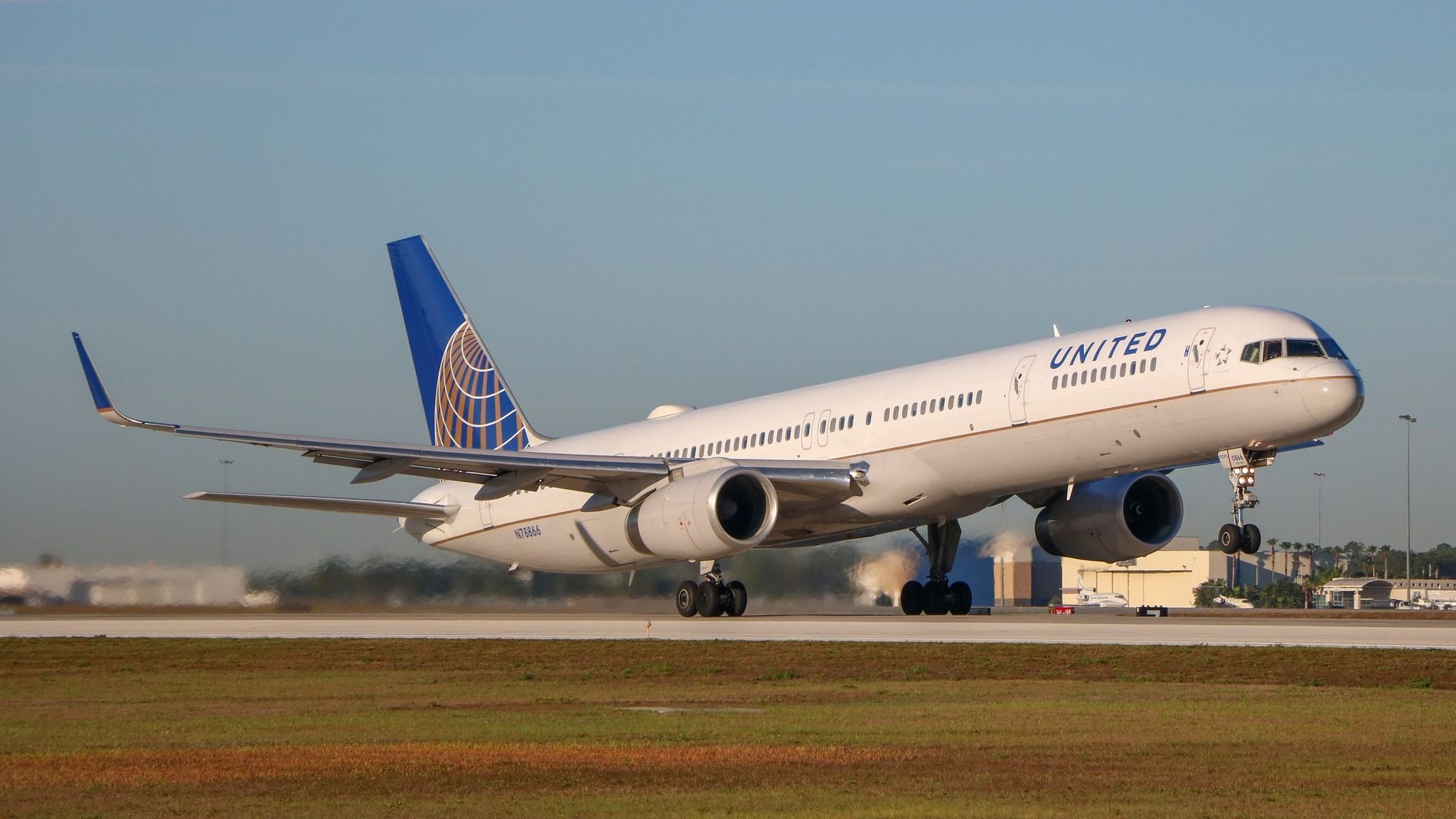 United Airlines wird die Sommerkapazität mit dem Boeing 757-300 zwischen San Francisco &amp; Orlando erhöhen