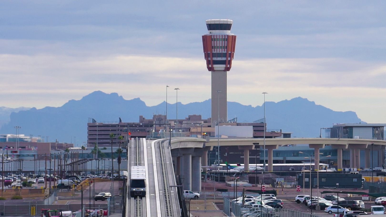 Der internationale Flughafen von Phoenix Sky Harbor verzeichnet 8,5% Verkehrssteigerung gegenüber 2023