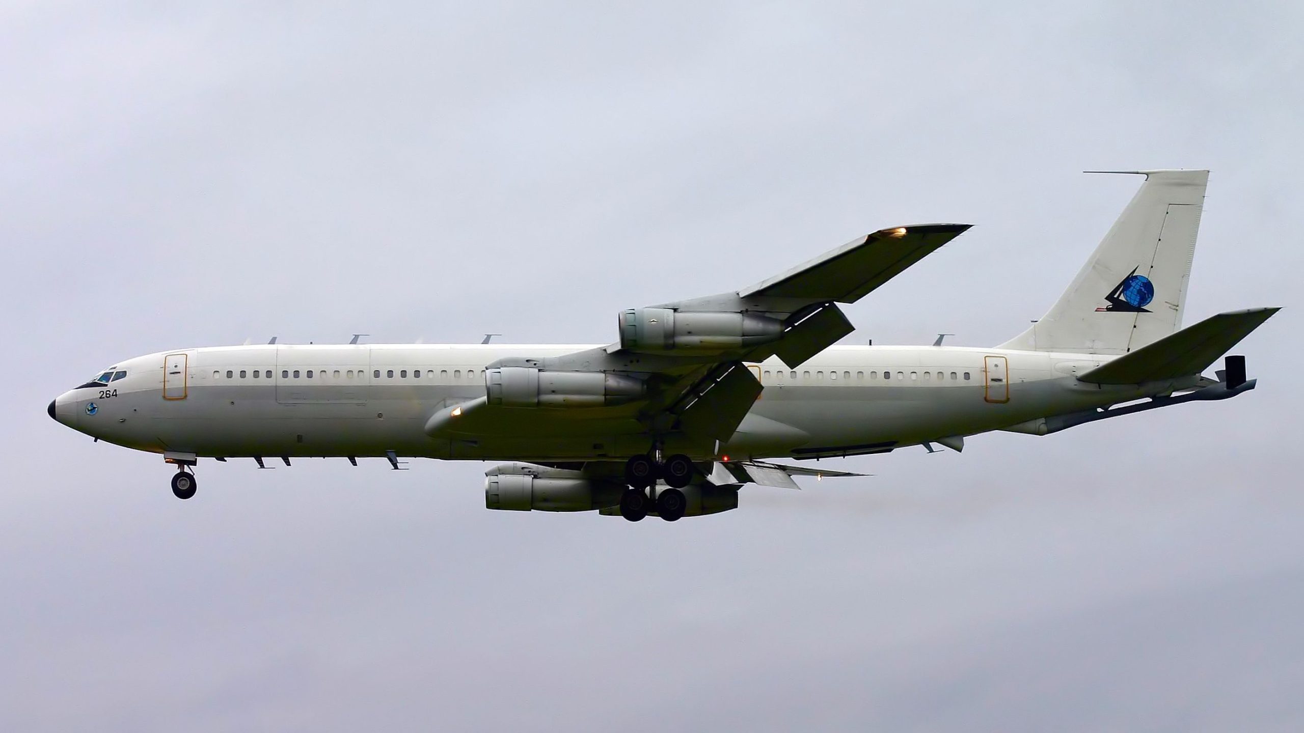 Israel Defence Forces teilt einen seltenen Blick in seine Boeing 707 Re'em 