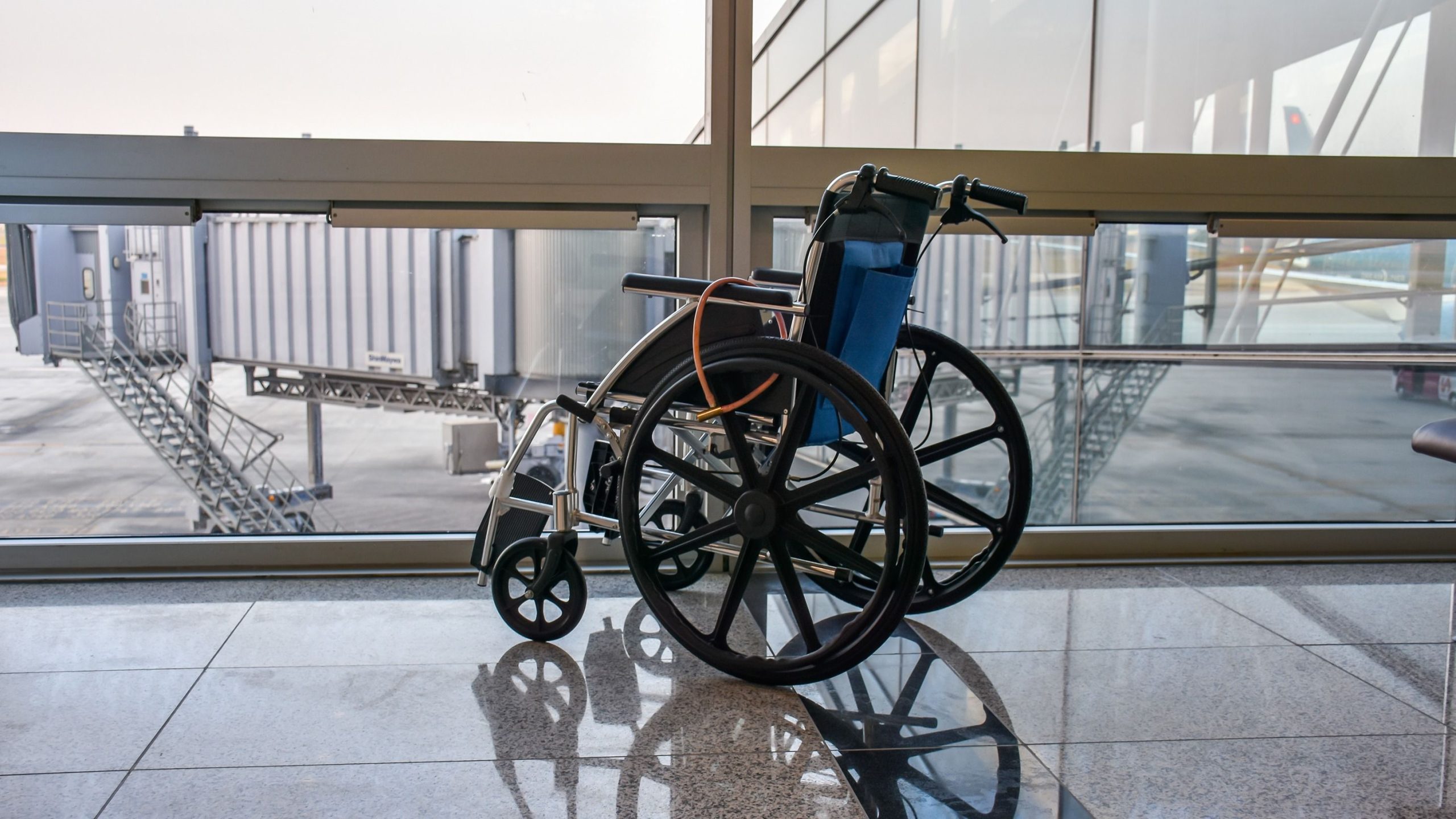 Professor erhält 2,5 Mio. USD zu Stipendien, um die Flugreise für Personen mit Mobilitätsbeschränkungen zu verbessern