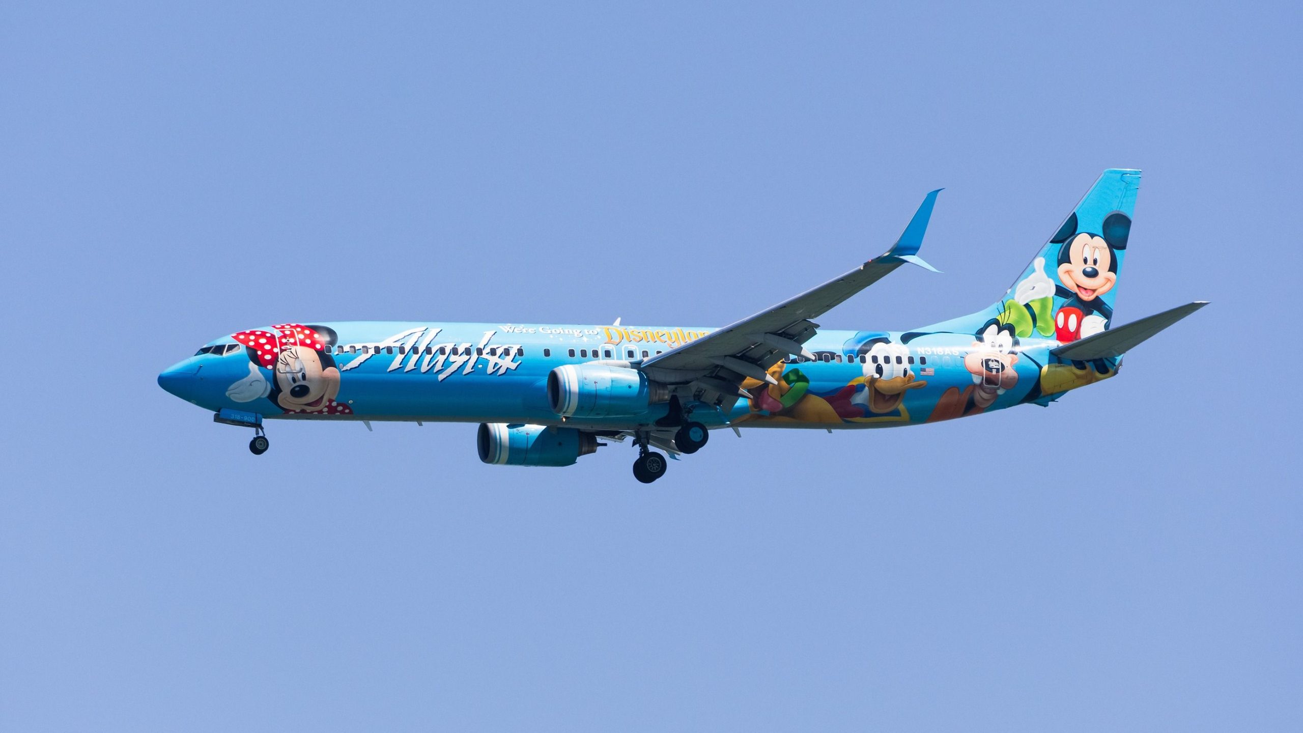 Alaska Airlines gibt Maui Fire Opfer freie Flüge vor Hawaiian Airlines Fusion