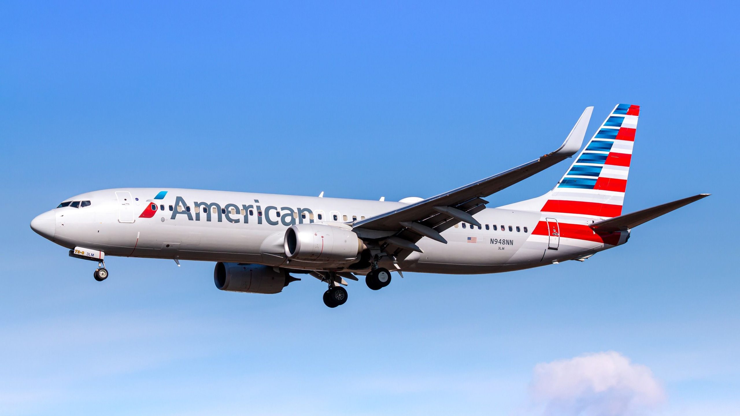 American Airlines Boeing 737 leidet nach der Landung in Chicago nach dem Schwanzschlag