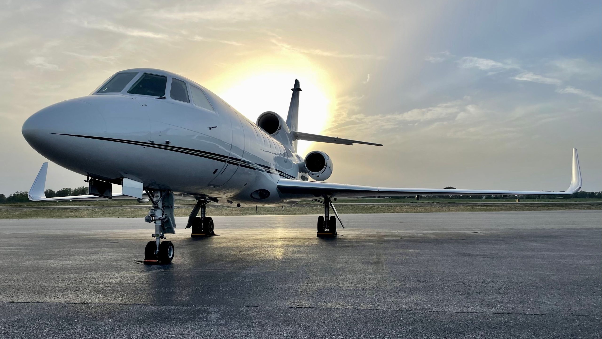 Dassault Aviation sieht den Privatjetverkauf ins Stocken, als Falcon 