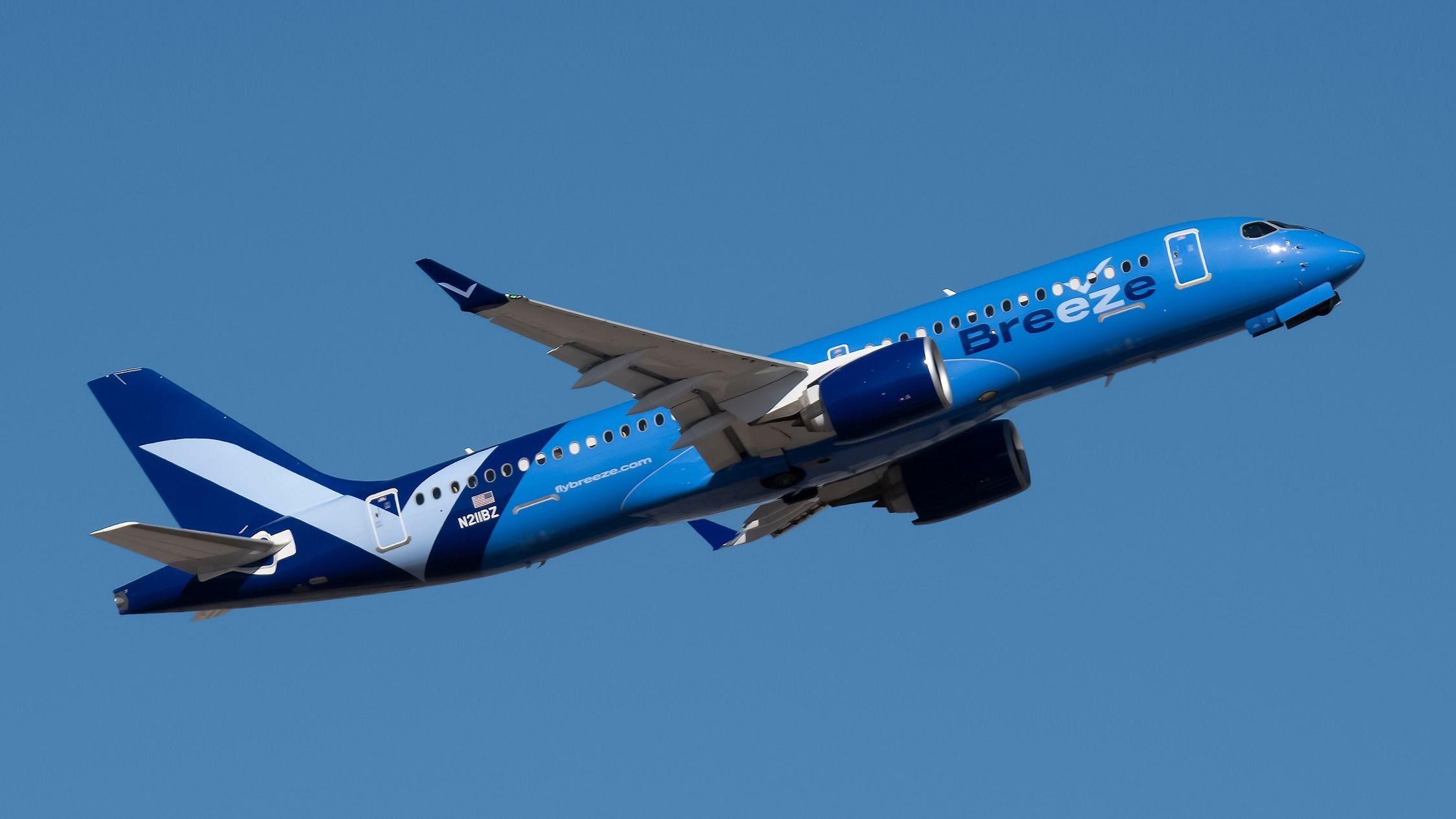 Breeze Airways plant, seine 1. internationalen Flüge in diesem Jahr durchzuführen