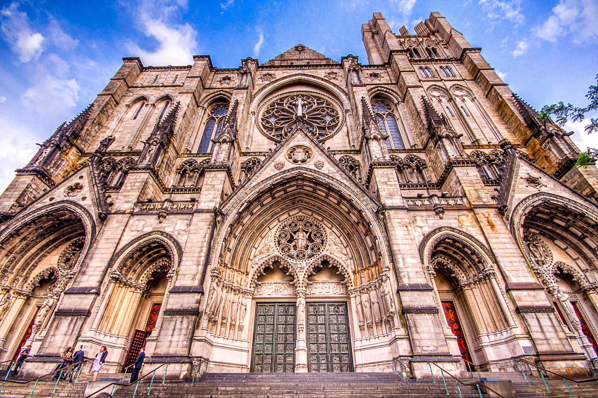 Die „Notre Dame“ von New York City ist die weltweit größte ihrer Art