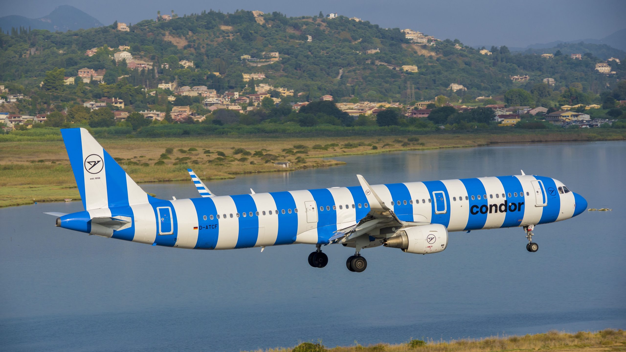 STUTTGART-DUBAI: Condor erweitert die Winterwege auf beliebte Urlaubsziele