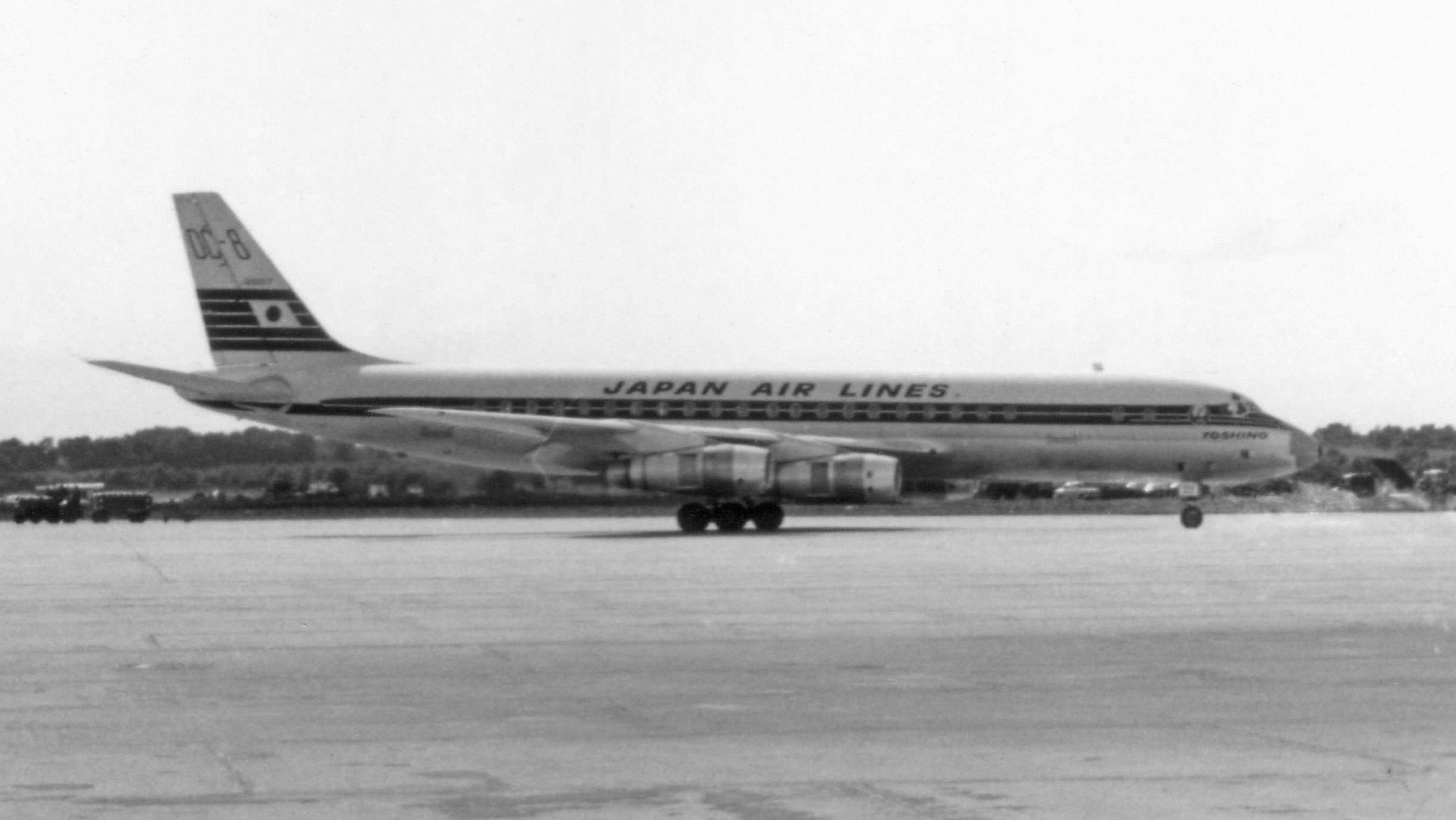 Japan Air Lines Flug 472: Der Douglas DC-8, der am falschen Flughafen landete