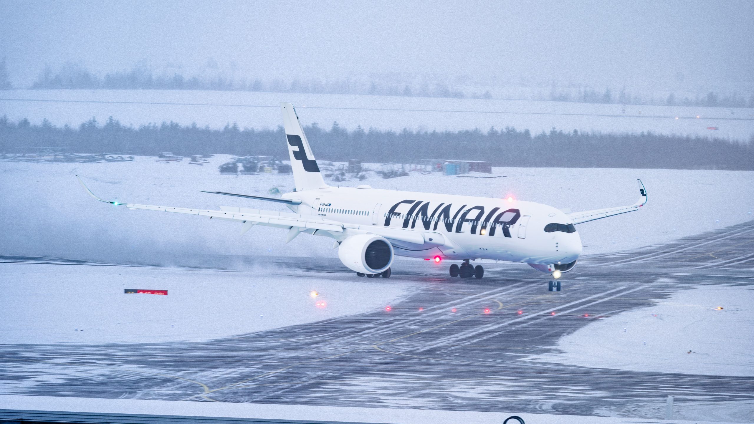 Finnair sieht sich in letzter Minute-Flugstornationen aus
