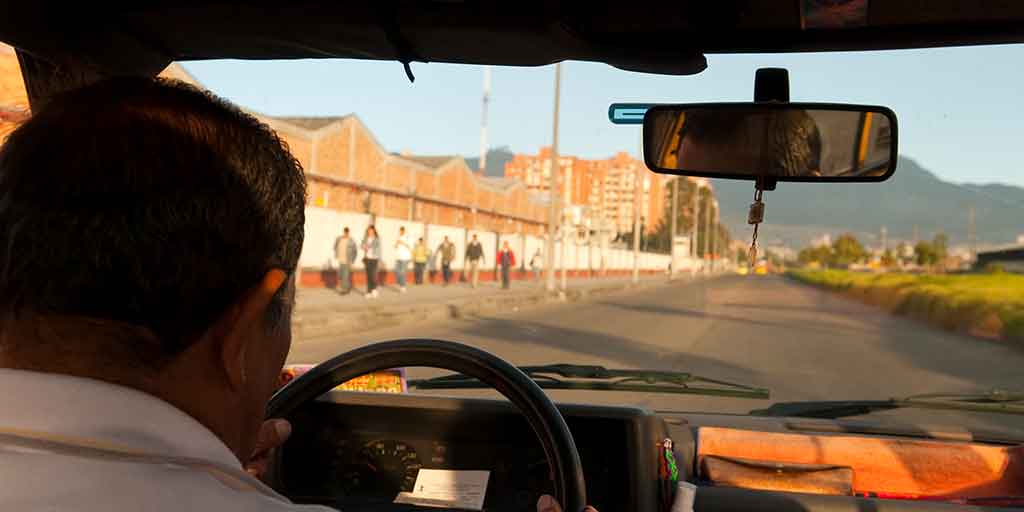 Transport in Kolumbien: mit Bus, Taxi, Luft und Meer