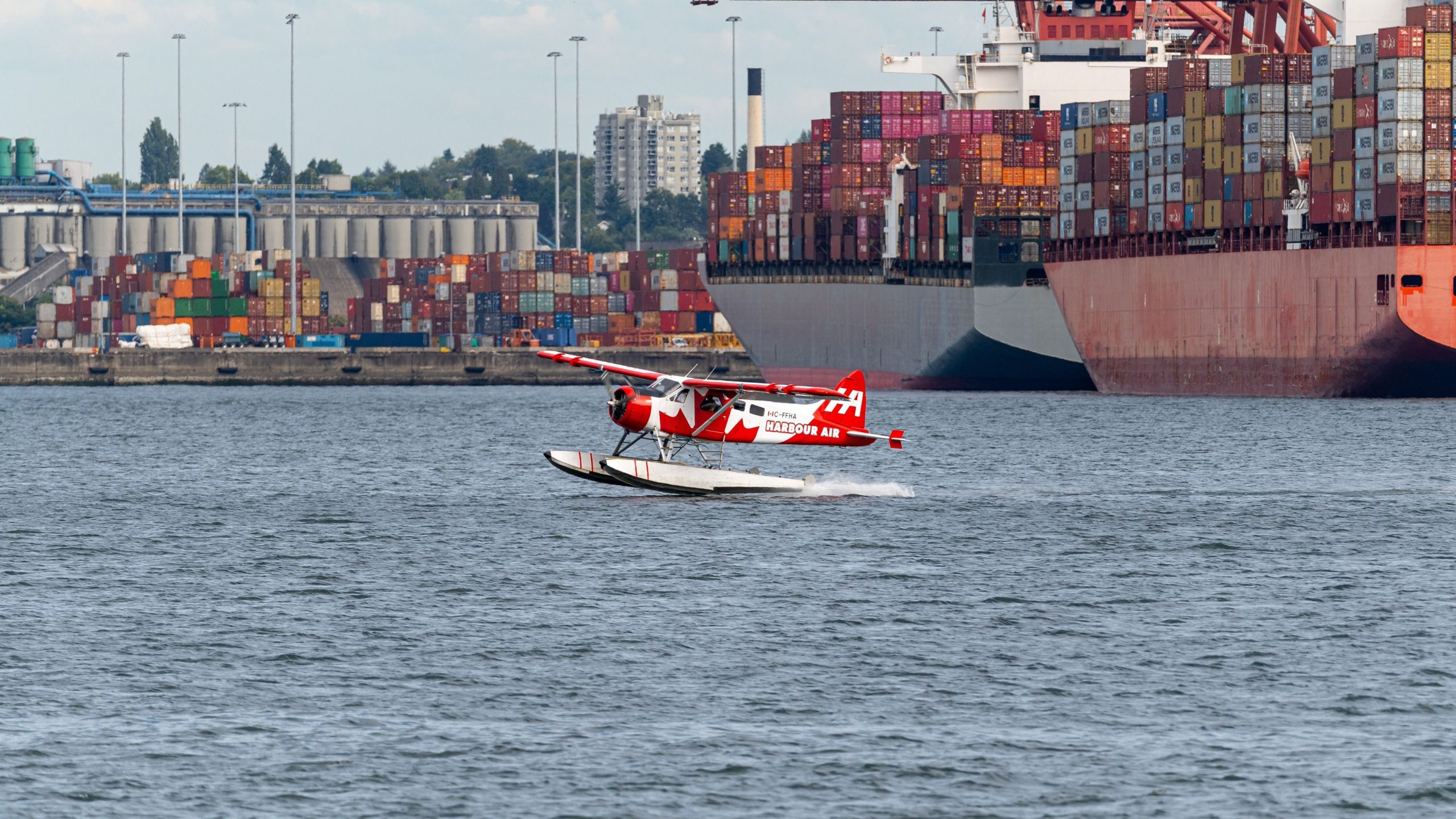 Mehrere verletzt, nachdem Wasserflugzeug mit dem Boot in Vancouver kollidiert wurde