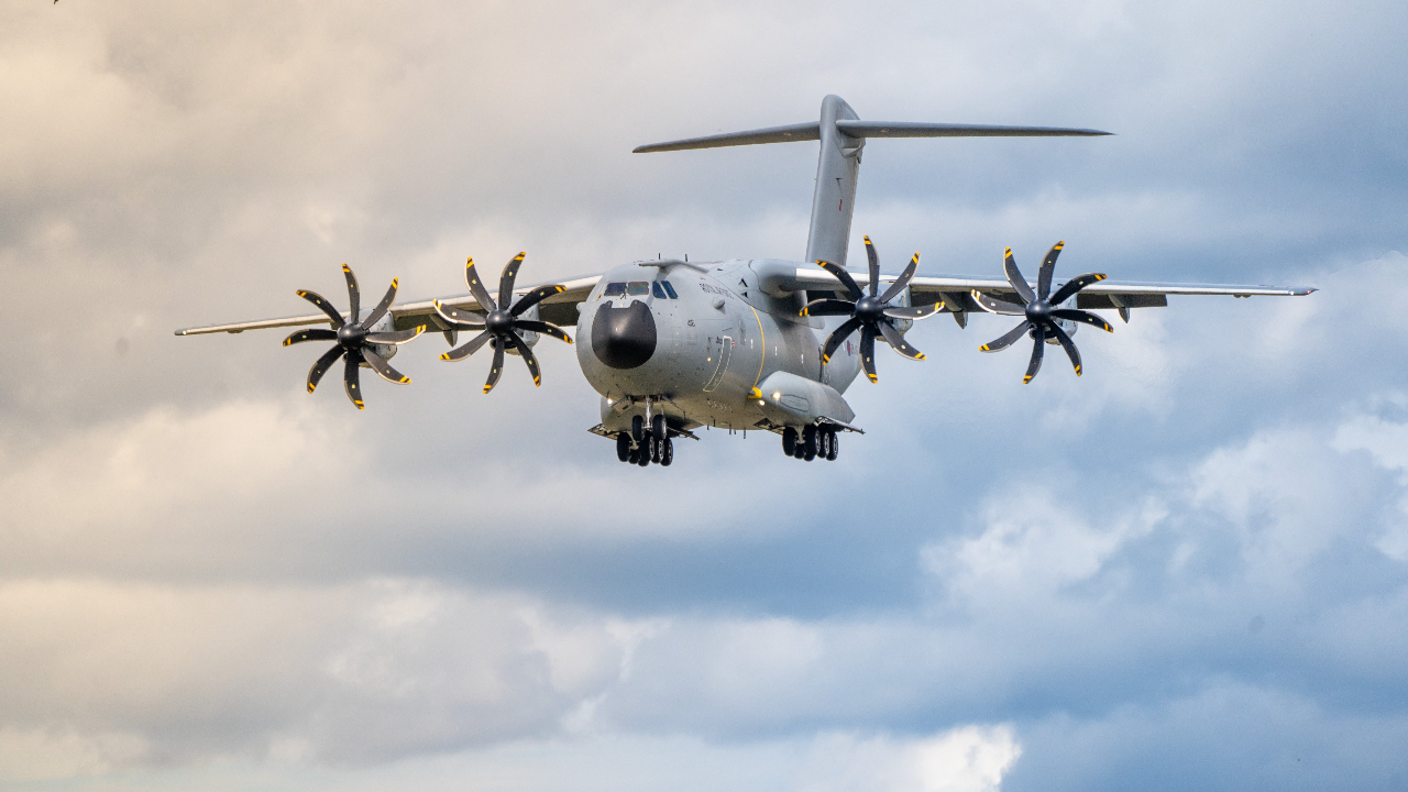 Airbus liefert den 1. von 2 A400 ms nach Kasachstan
