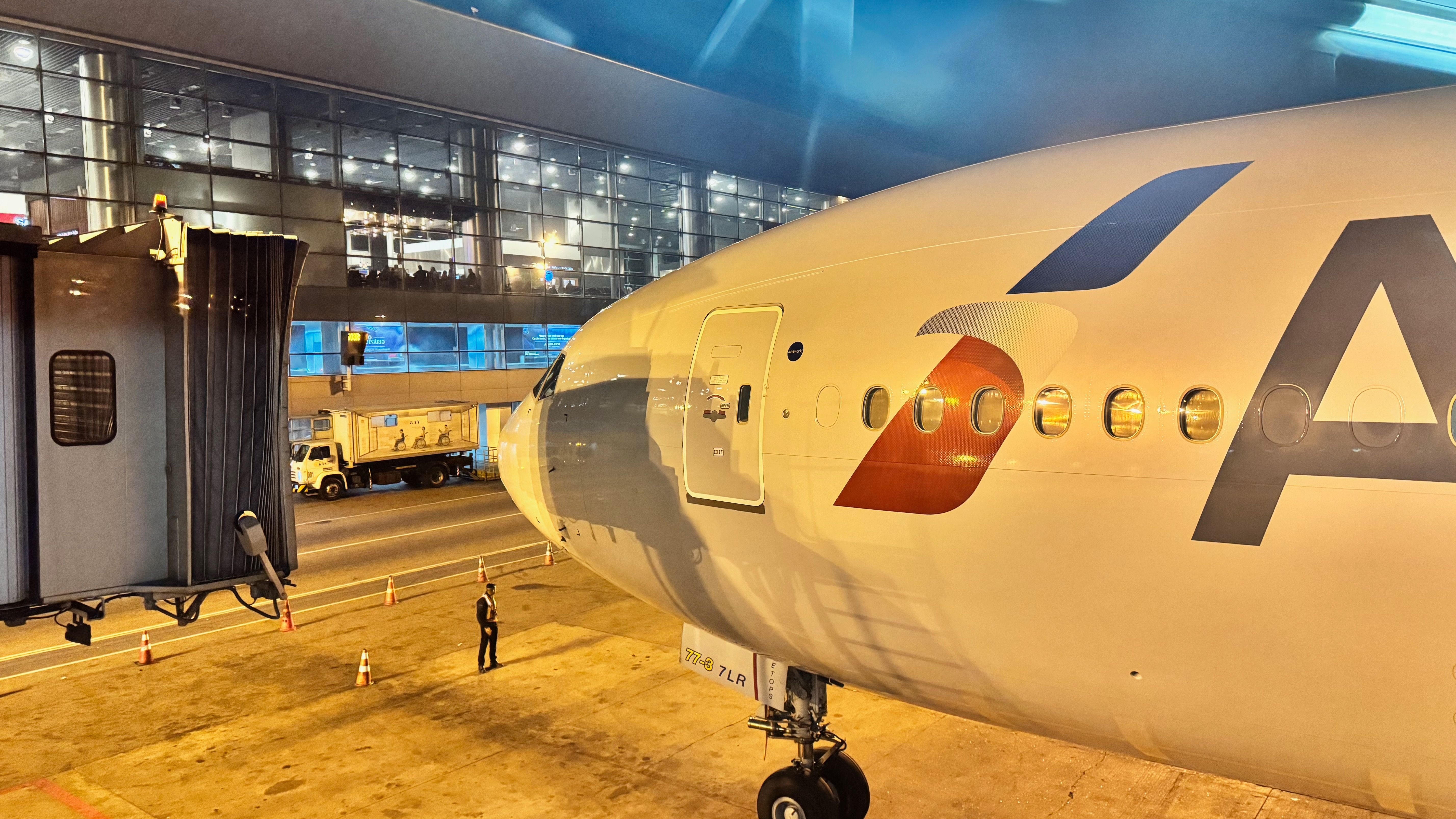 Flugzeugverschmutzung: 9 Fluggesellschaften mit den höchsten Emissionen im Jahr 2024