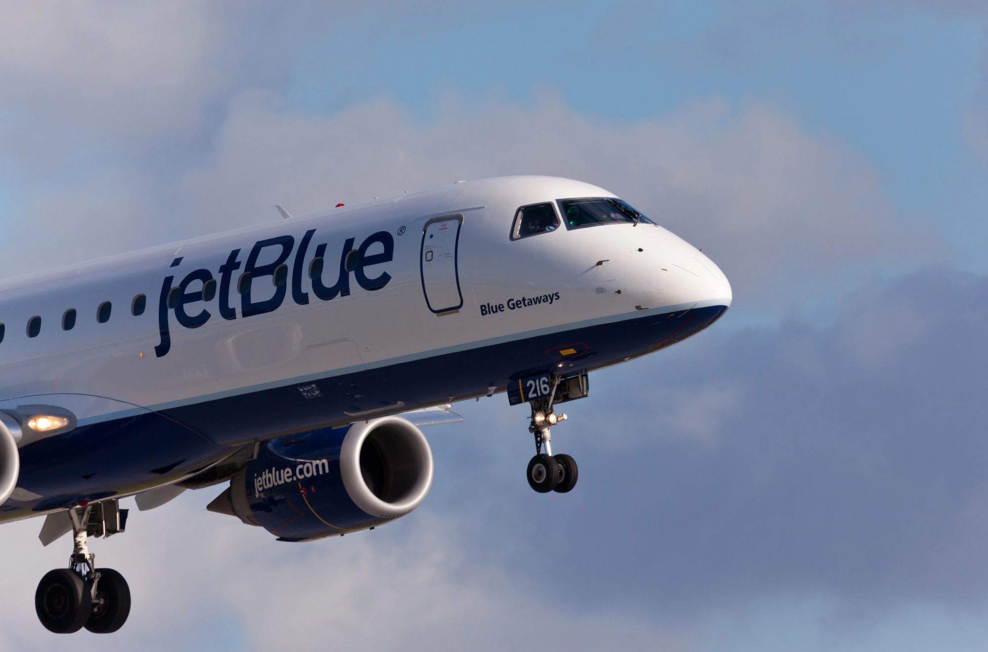 Zwei verstorbene Personen im Flugzeugfahrwerk von JetBlue Airlin in Florida gefunden