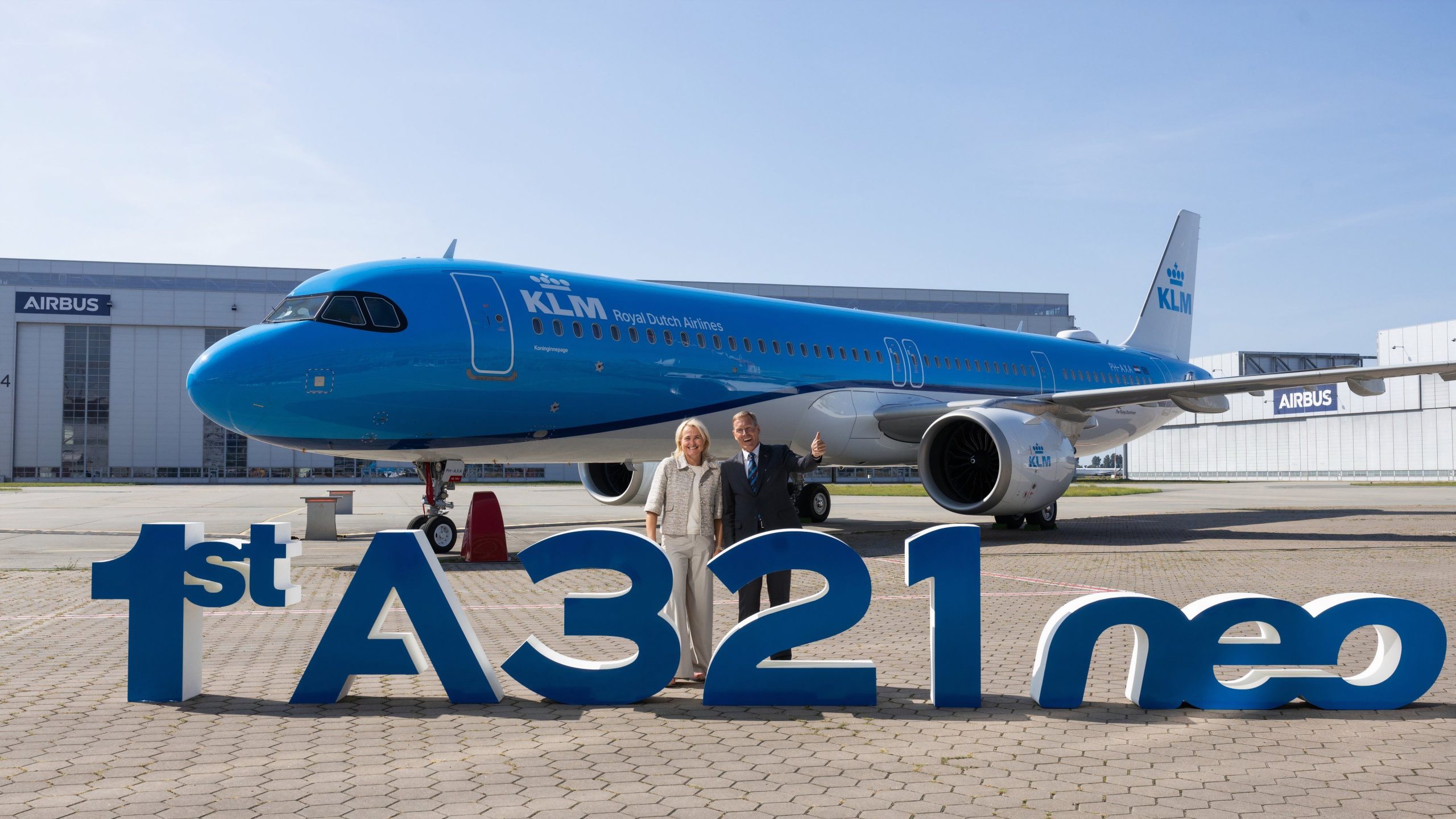KLM begrüßt das erste Airbus A321neo 