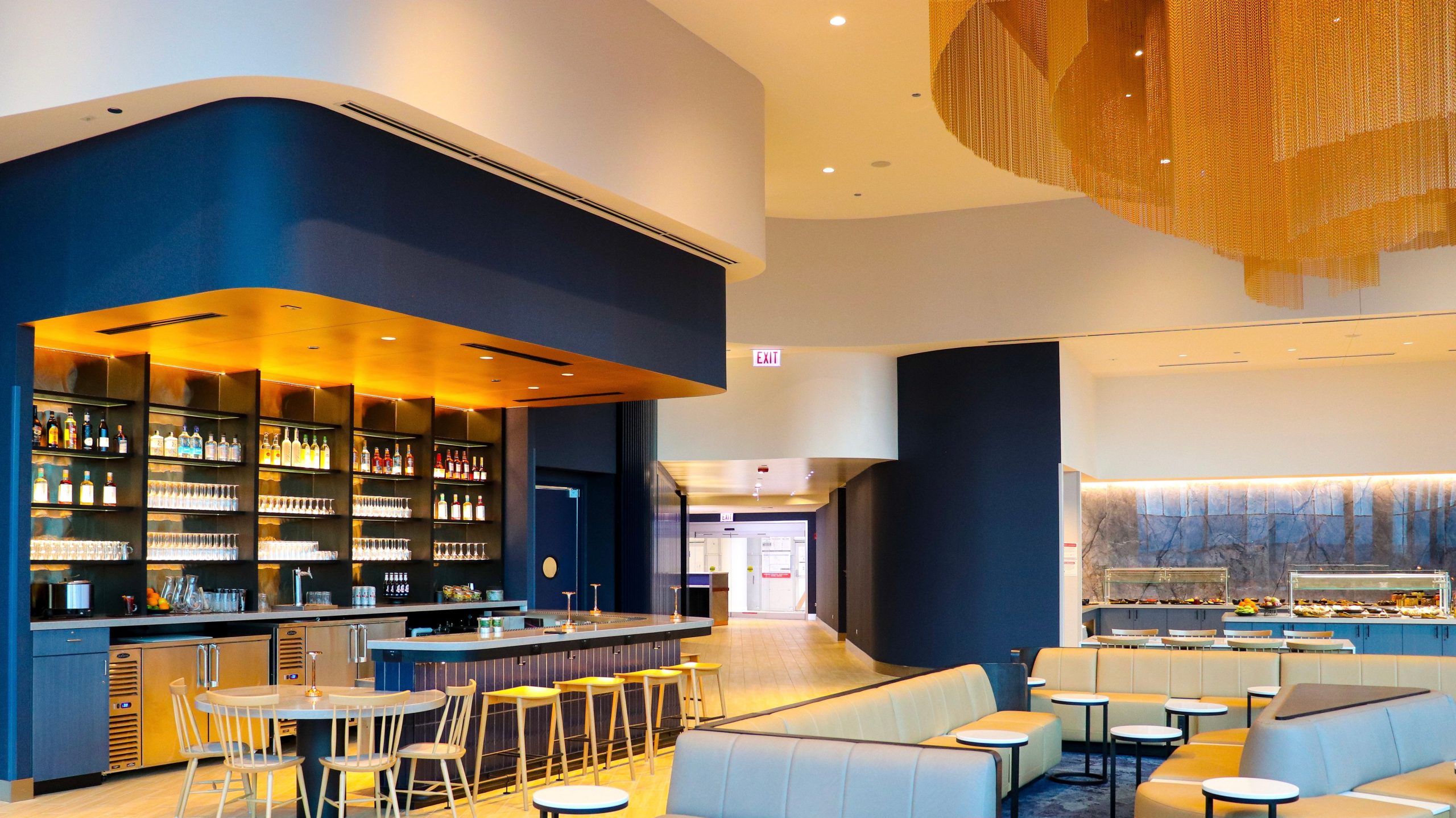 Los polnische Fluggesellschaften eröffnet die 1. Business Lounge in Chicago O'Hare