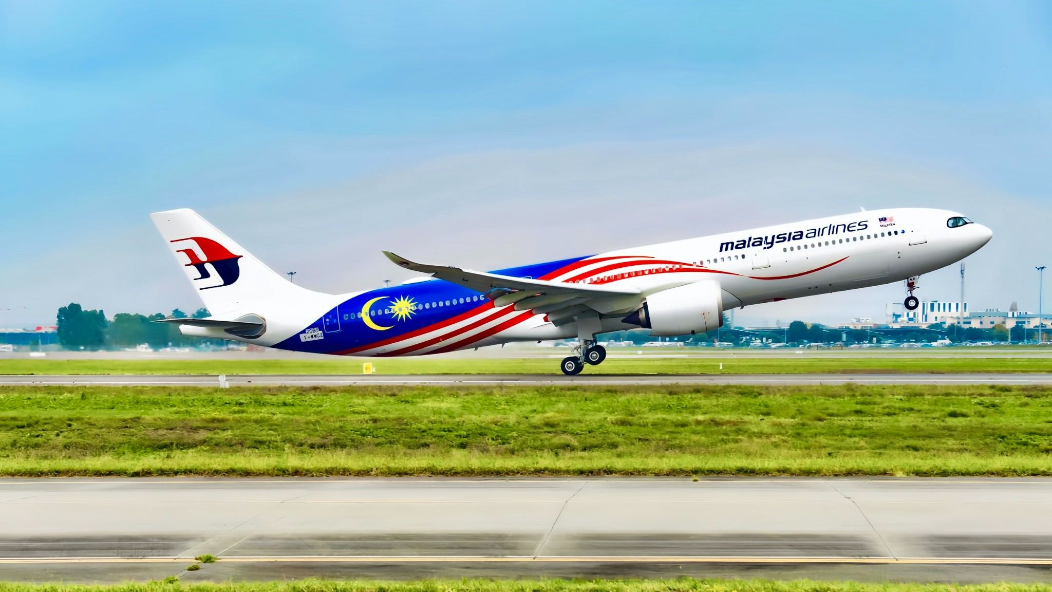 Malaysia Airlines 1. Airbus A330neo nimmt den 1. Flug