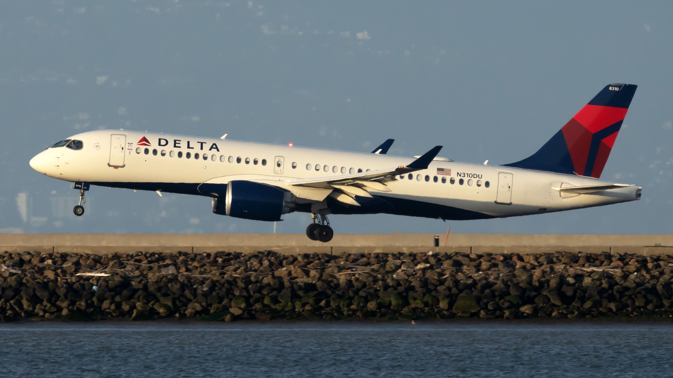 Delta Air Lines Plans Airbus A220-300 Flüge zwischen New York-JFK &amp; Palm Springs