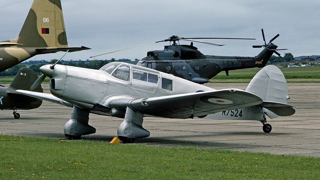 Richarda Morrow-Tait: 5 Fakten über die erste weibliche Pilotie, die die Welt nach Flugzeug umrundet