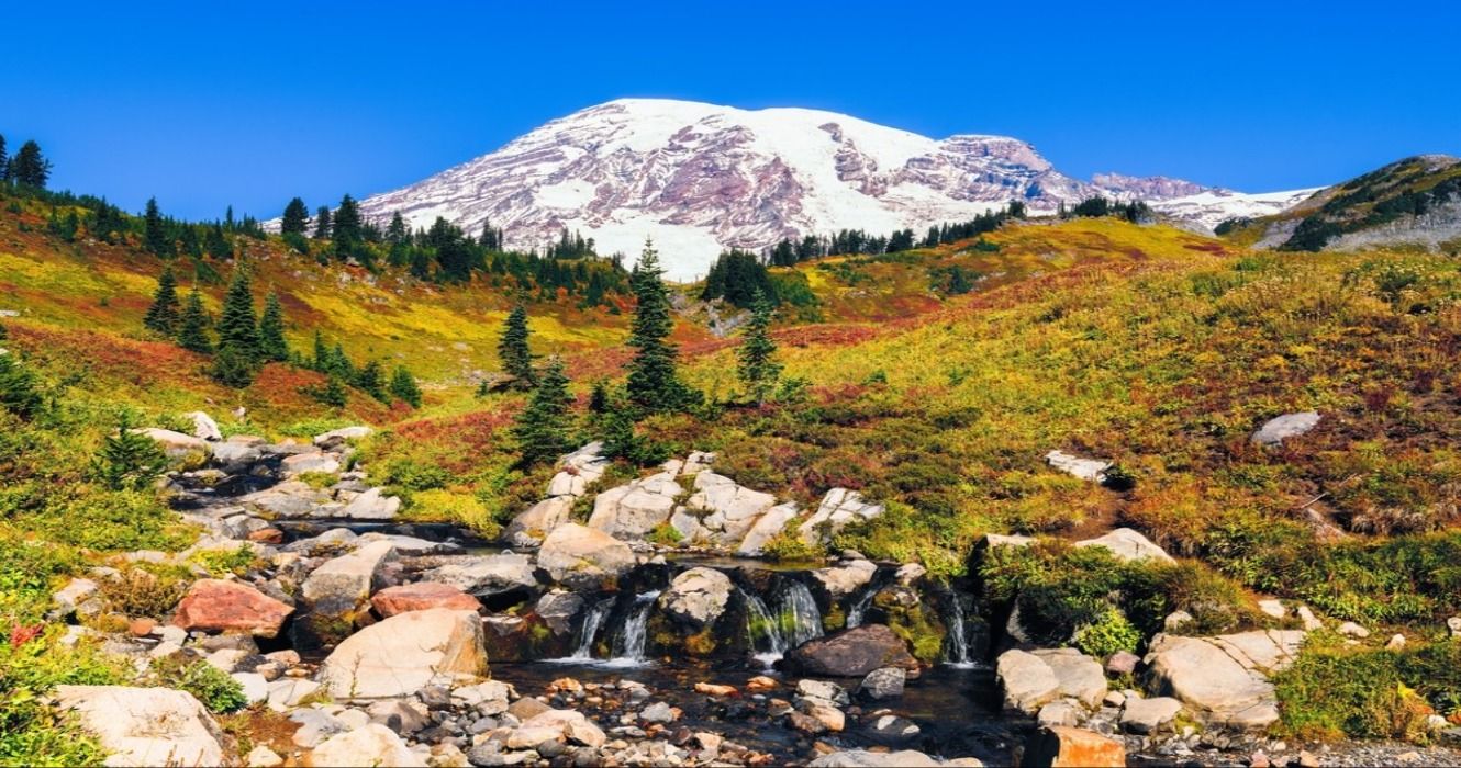 7 malerische Zugtouren im pazifischen Nordwesten zum Herbstlaub
