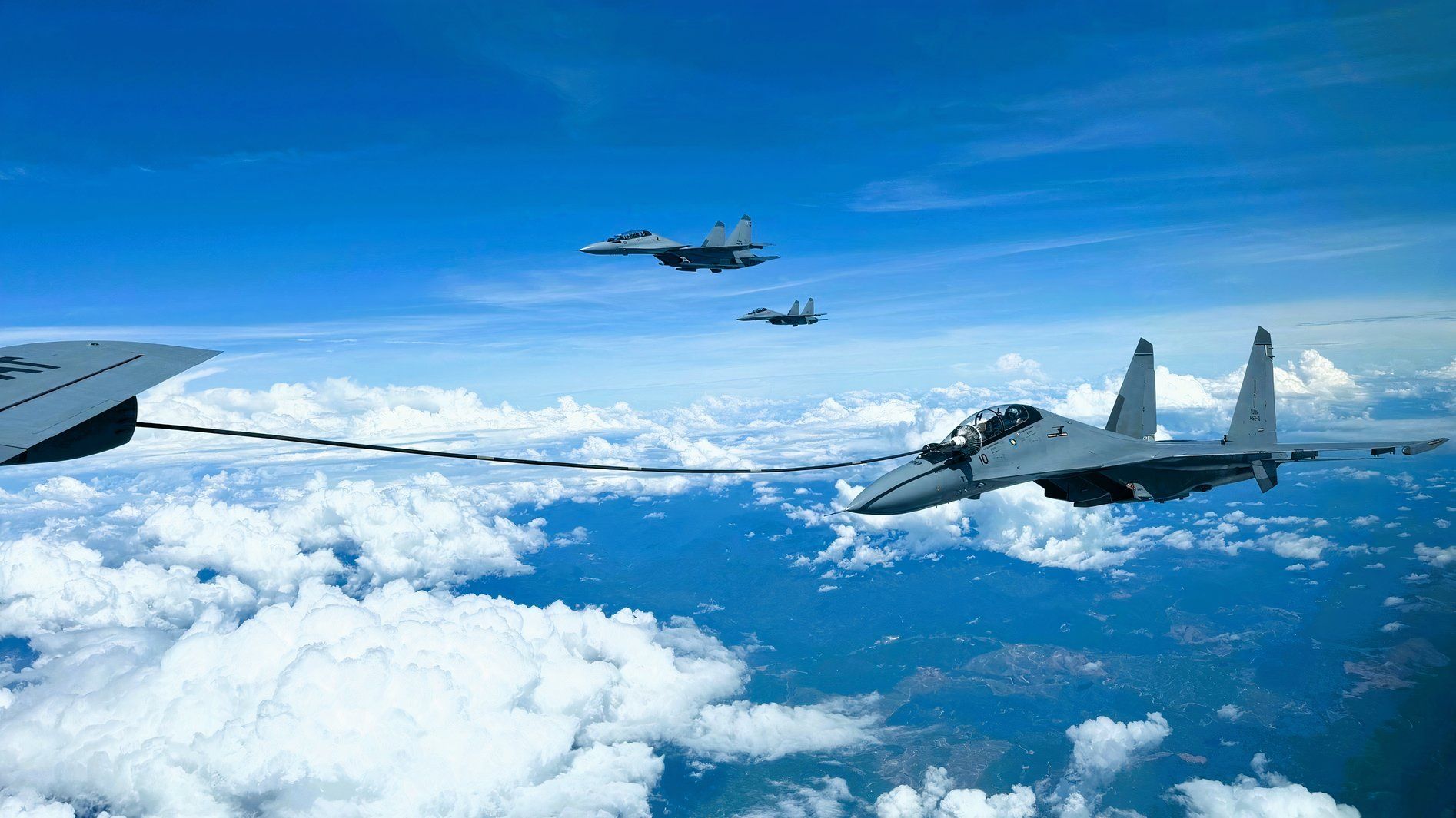 Washington der KC-135 Refuels Malaysian Sukhoi SU-30 mkm