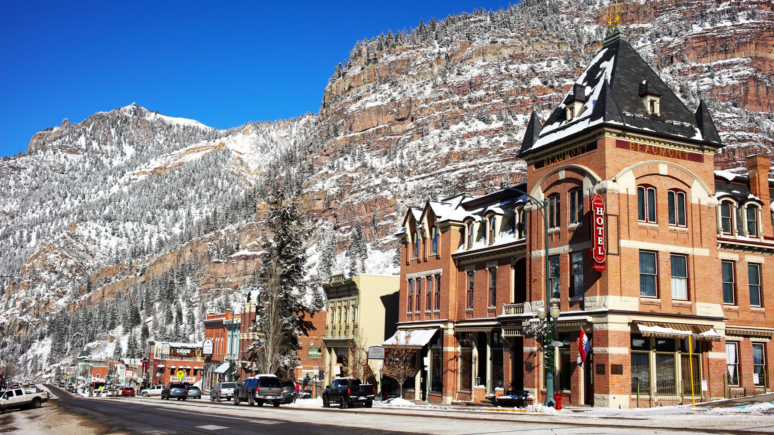 10 am meisten unterschätzte kleine Bergstädte in Colorado, die diesen Winter besuchen können