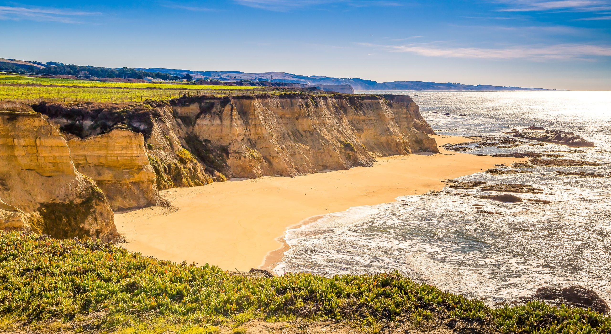 Eine der charmantesten Küstenstädte Kaliforniens hat ein eigenartiges Naturwunder