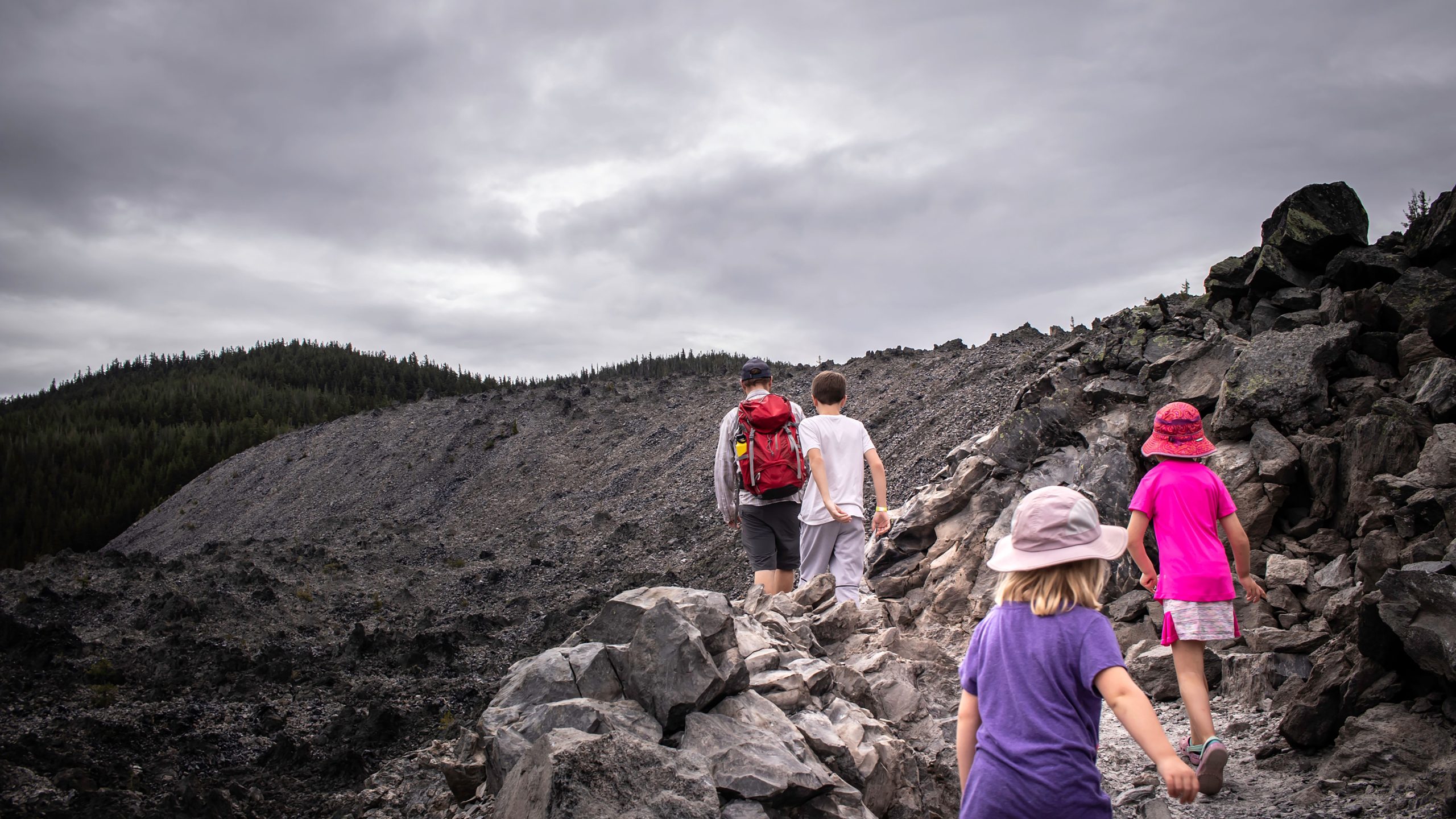 Überspringen Sie den Nationalpark von Oregon für dieses unterschätzte Nationaldenkmal