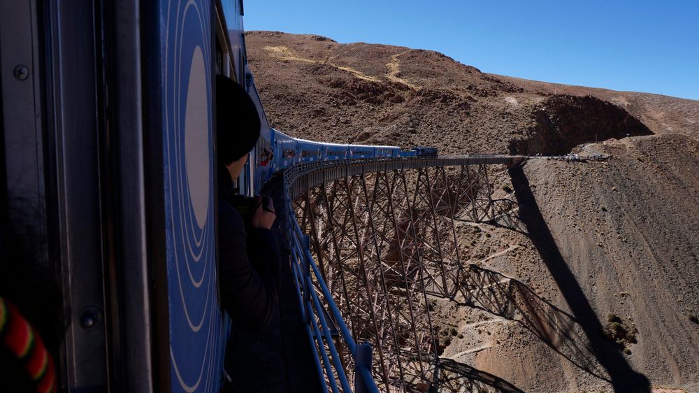 7 Wahnsinnige Zugwege durch die gefährlichsten Gelände