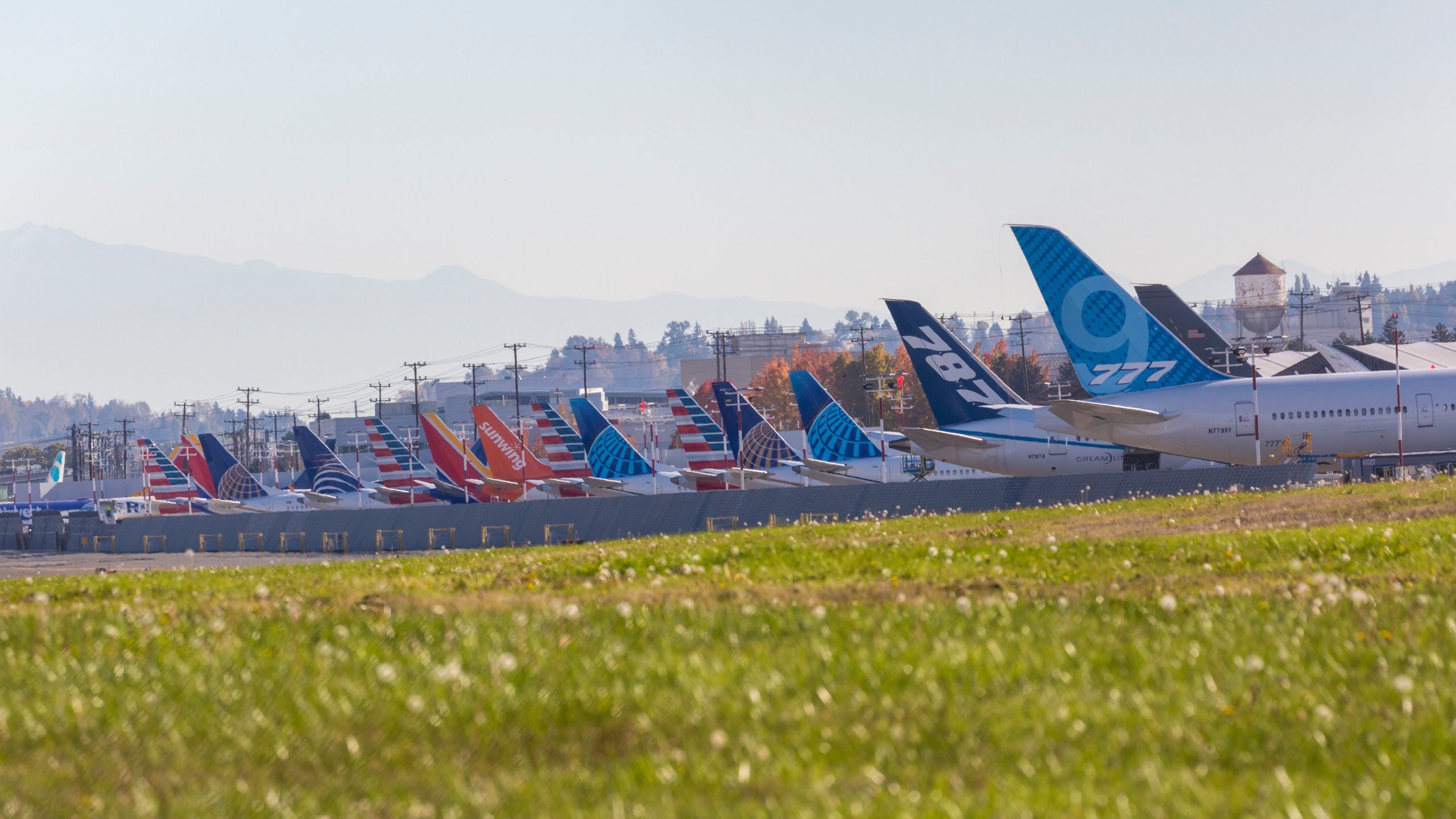 Boeing erhöht das Vertragsangebot zur Lösung des Arbeitsstreiks der kostspieligen Maschinisten