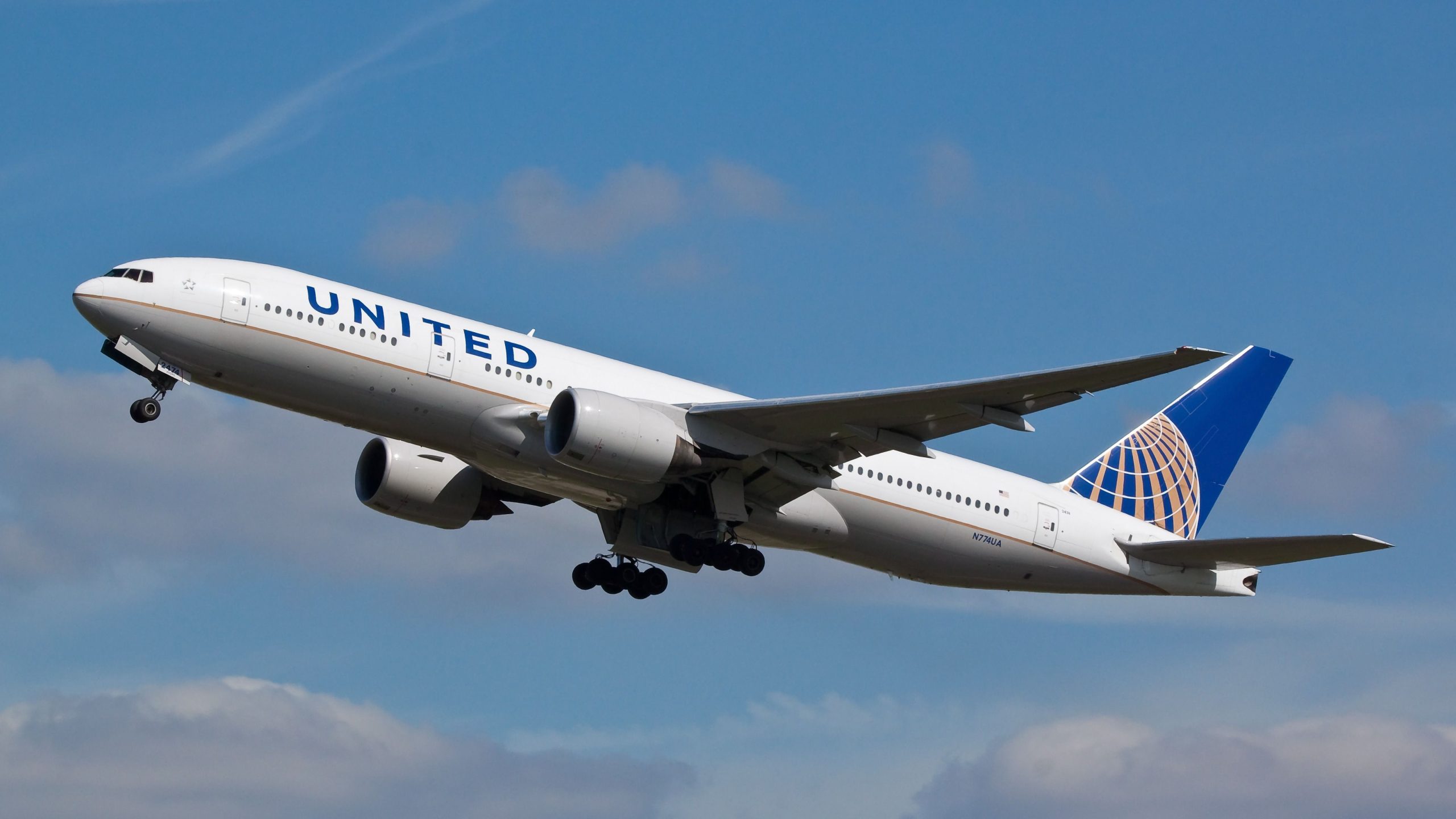 Wow: United Airlines fliegt den ältesten aktiven Boeing 777 der Welt