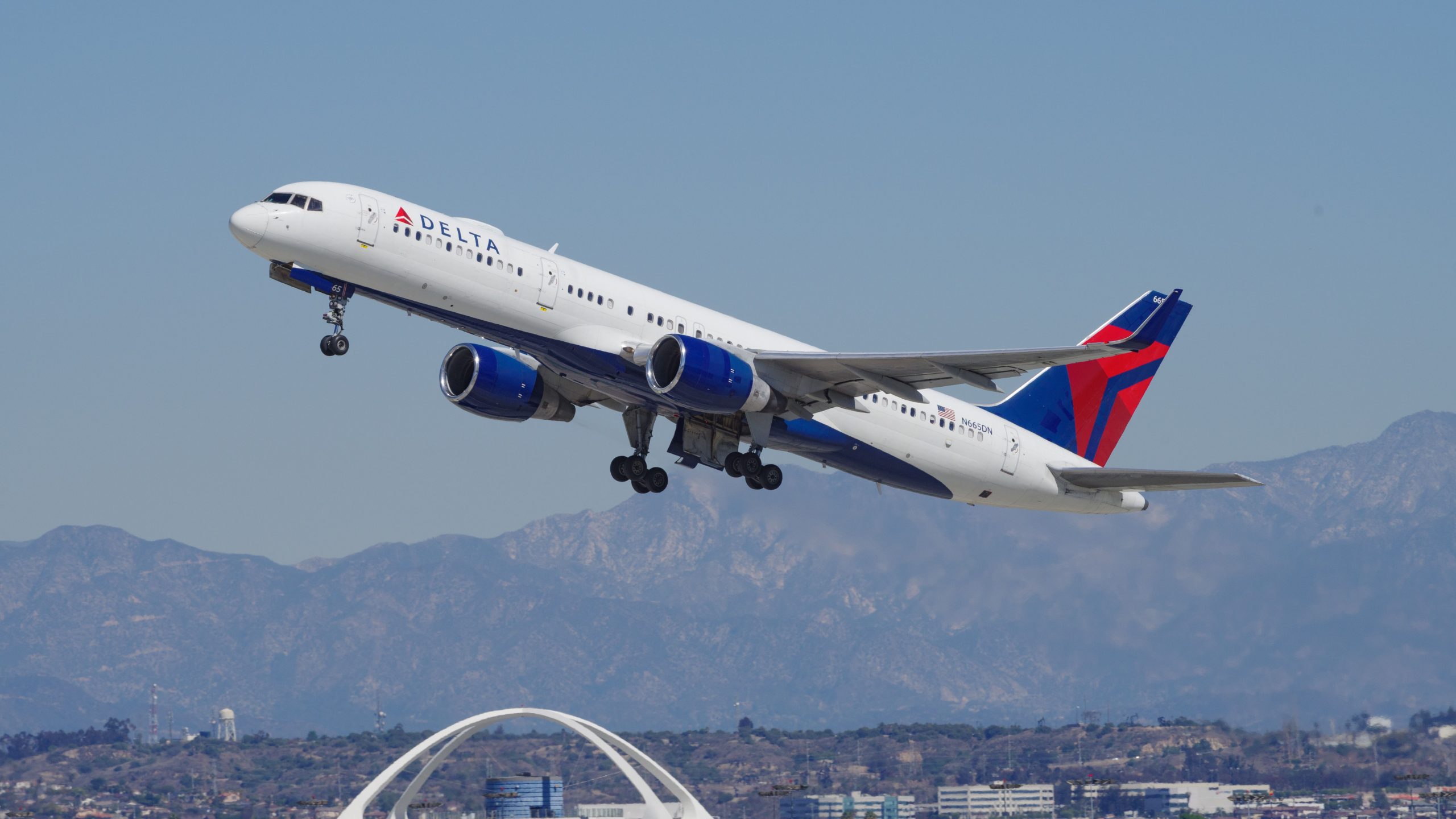 LAX erwartet, dass die Ferienzahlen von 2024 die vor-pandemischen Niveaus nicht erfüllen werden