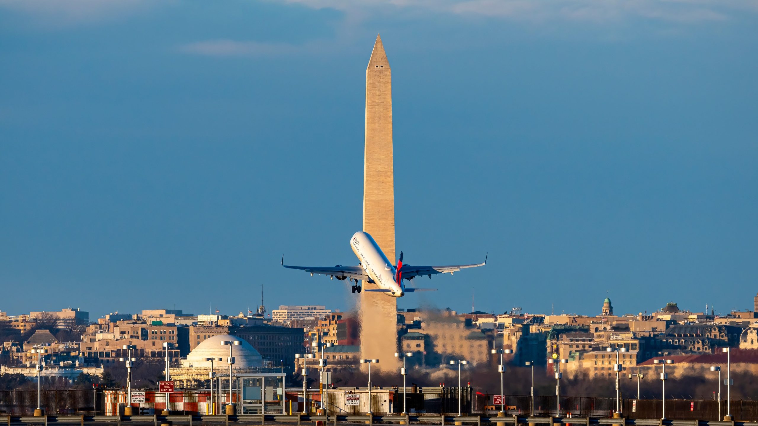 US DOT schließt Preise für 5 neue tägliche Roundtripsflüge vom Flughafen Washington Reagan ab