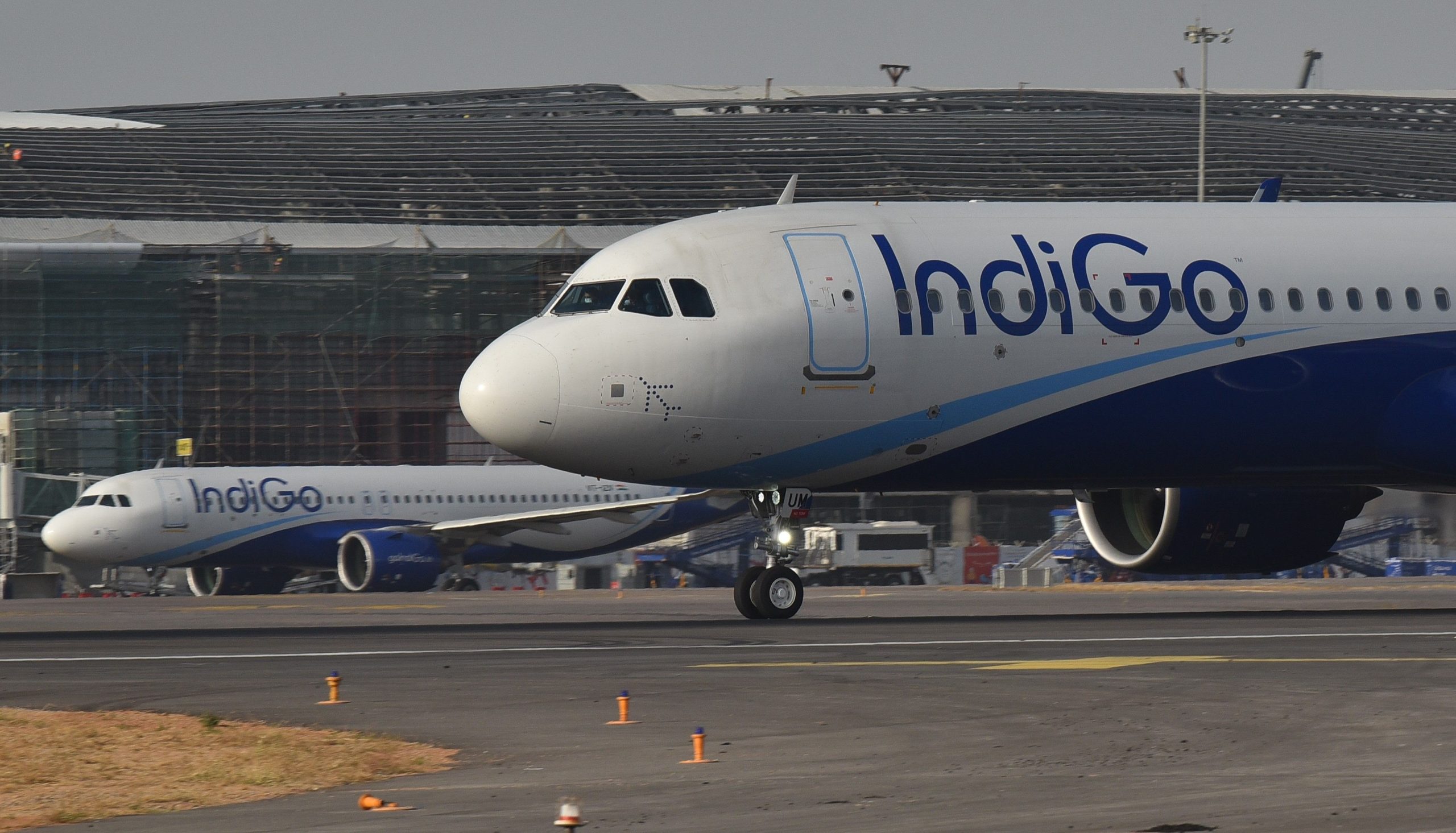 Indigo, um Berichten zufolge 20 Flugzeuge zu leasen, um geerdete Flotte entgegenzuwirken