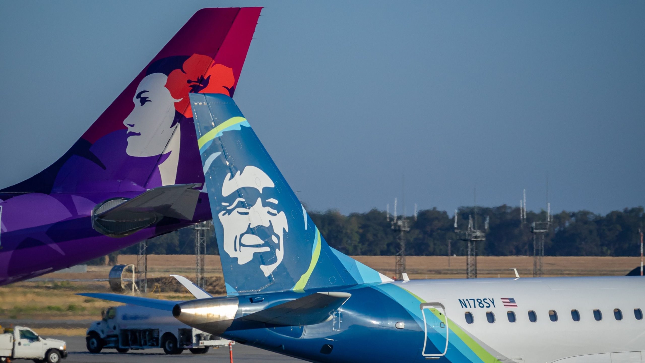 Hawaiian Airlines und Alaska Airlines sorgen für Opposition gegen den Zusammenschluss