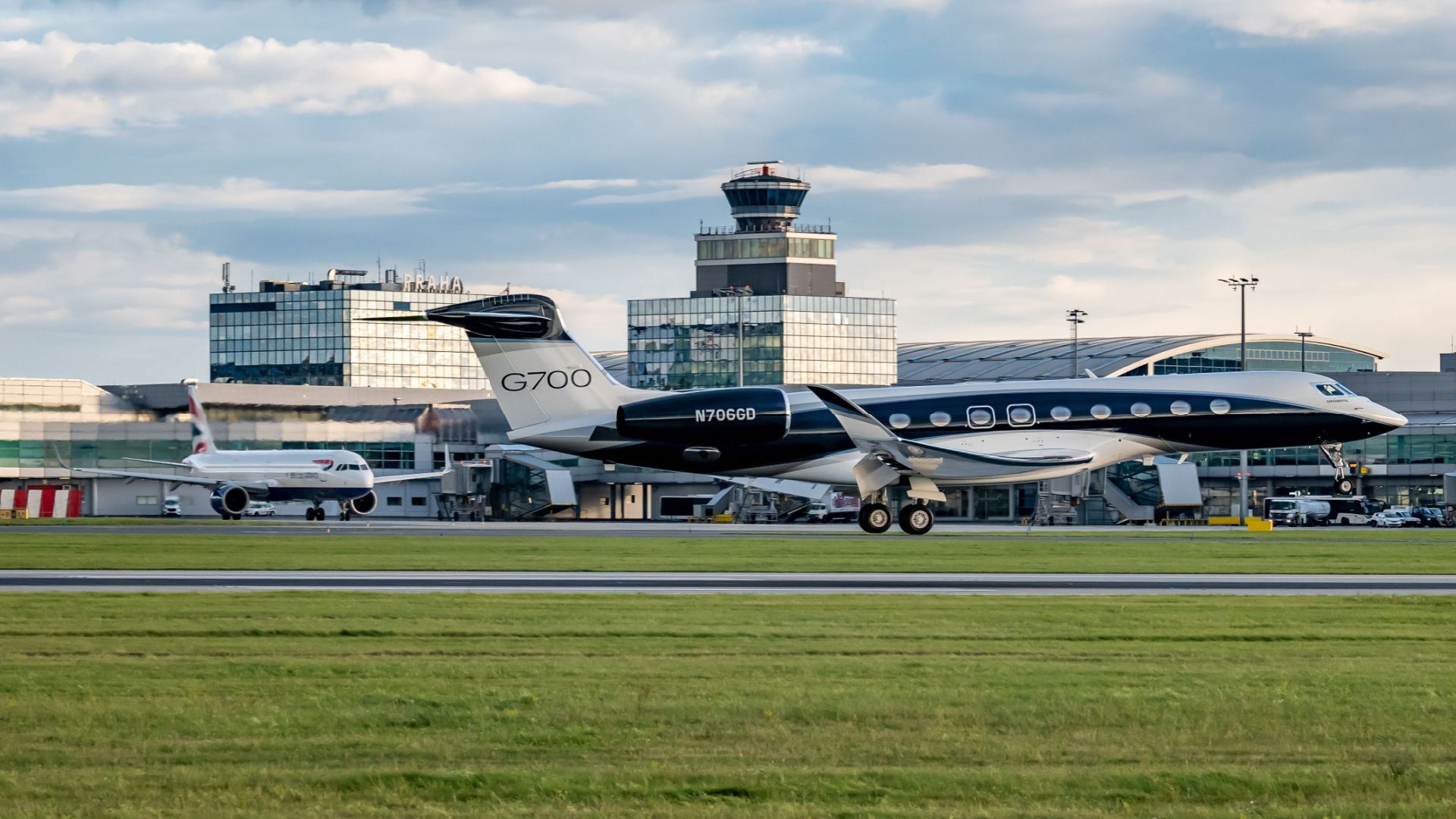 Jeff Bezos fügt seiner Privatjetflotte einen Gulfstream G700 hinzu