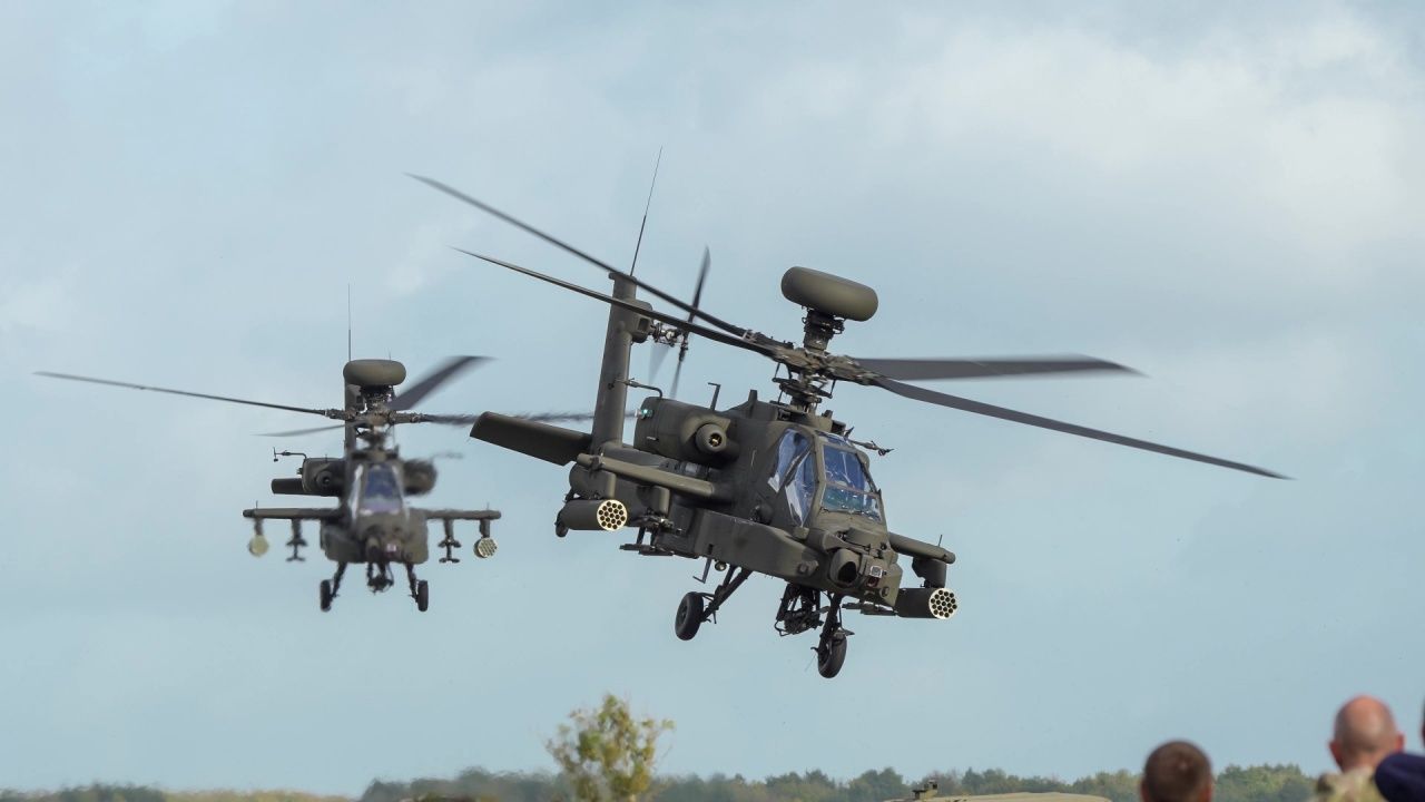 Polen macht 10 Milliarden US-Dollar für den Kauf von 96 Boeing AH-64E Apache-Hubschrauber