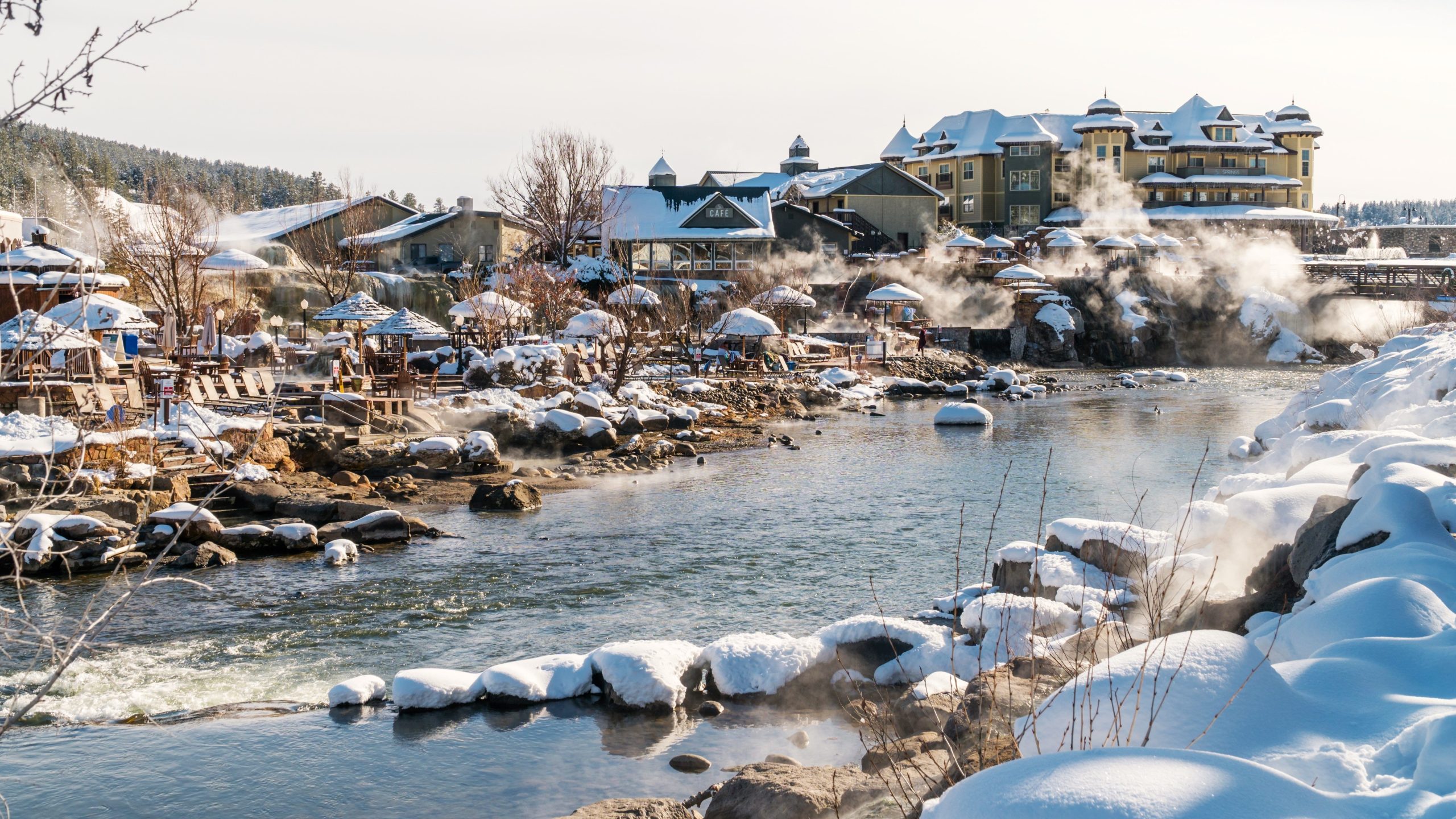 Colorados am meisten unterschätzte Skigebietstadt bietet Japan-Vibes und Aspen-ähnliche Abenteuer