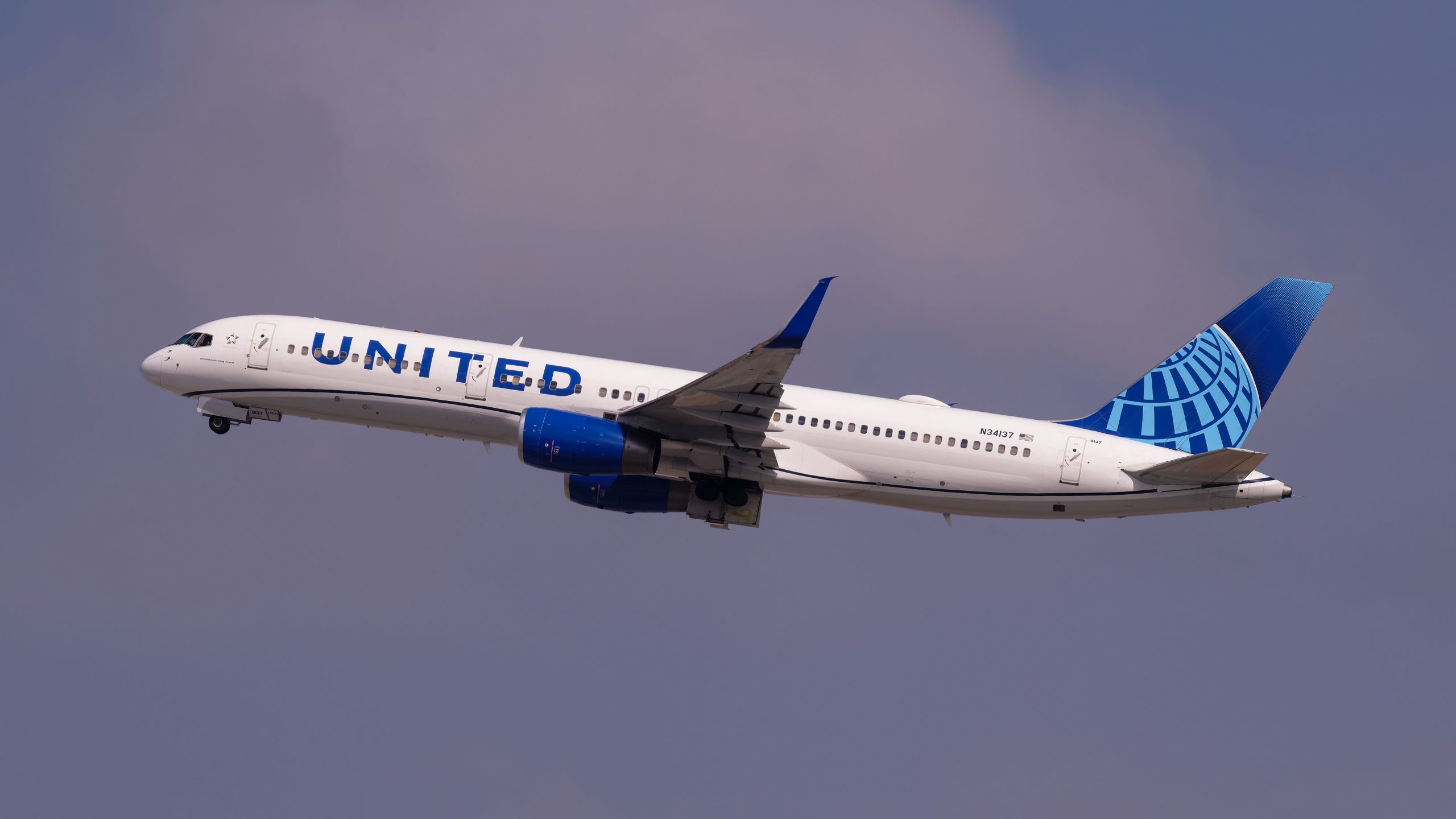 United Airlines ruft nach der FAA