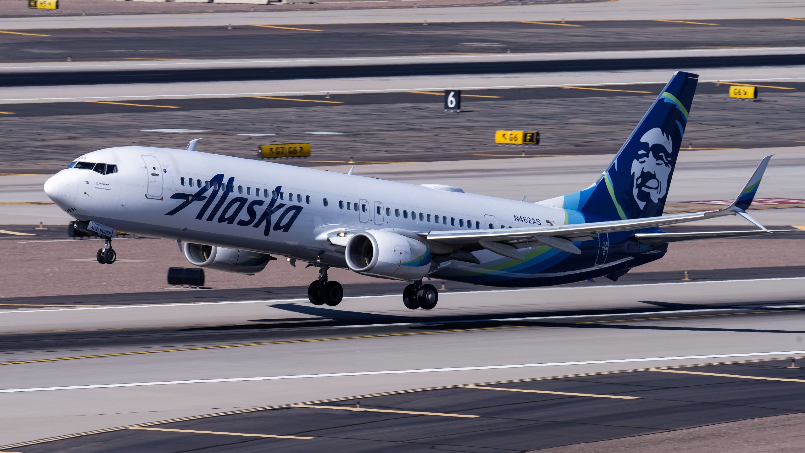 Flugbegleiter bei Alaska Airlines lehnen einen neuen Arbeitsabkommen ab