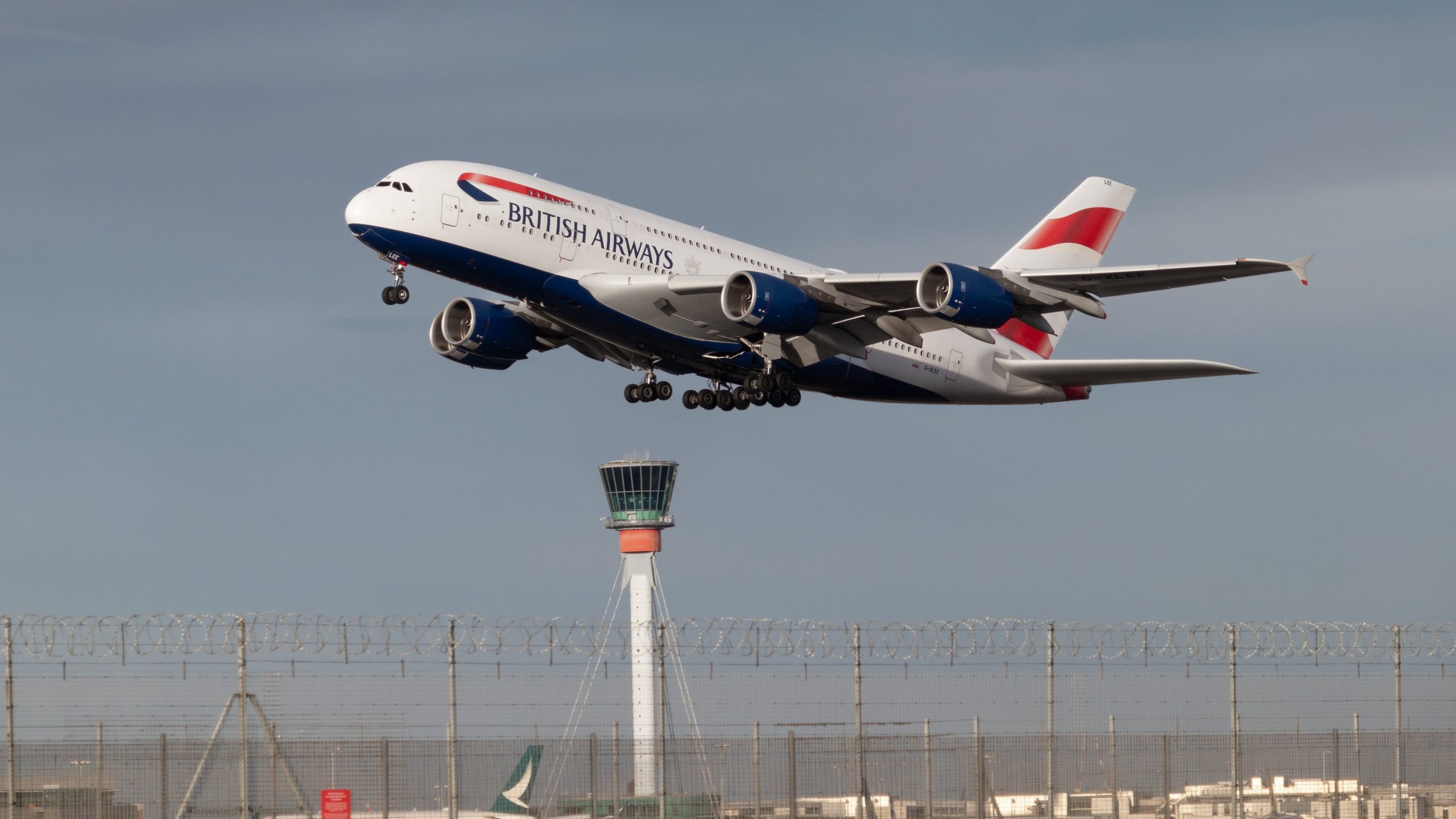 Die üblichen Verdächtigen: Ein Blick auf die 5 geschäftigsten Flughäfen Europas mit Sitzplätzen im Jahr 2023