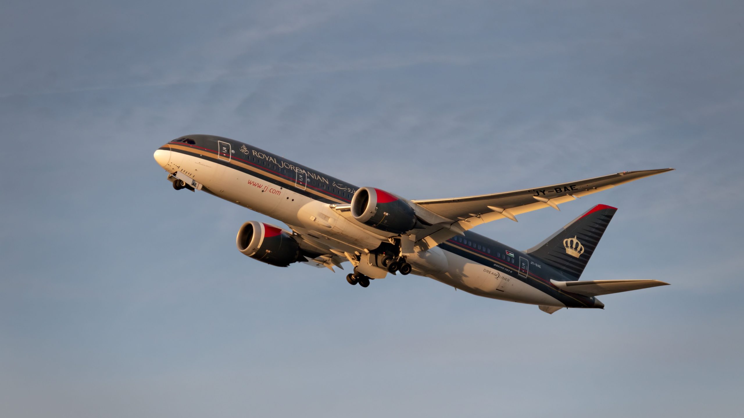Verbindungs Capitals: Royal Jordanian Airlines, um Amman-Washington DC-Flug zu starten