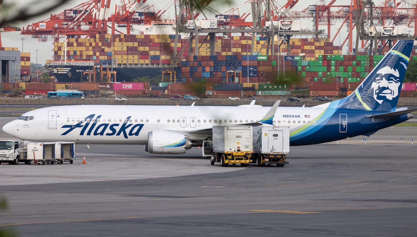 Alaska Airlines Bund das gesamte Boeing 737 Max 9 Flotte nach Blowout 