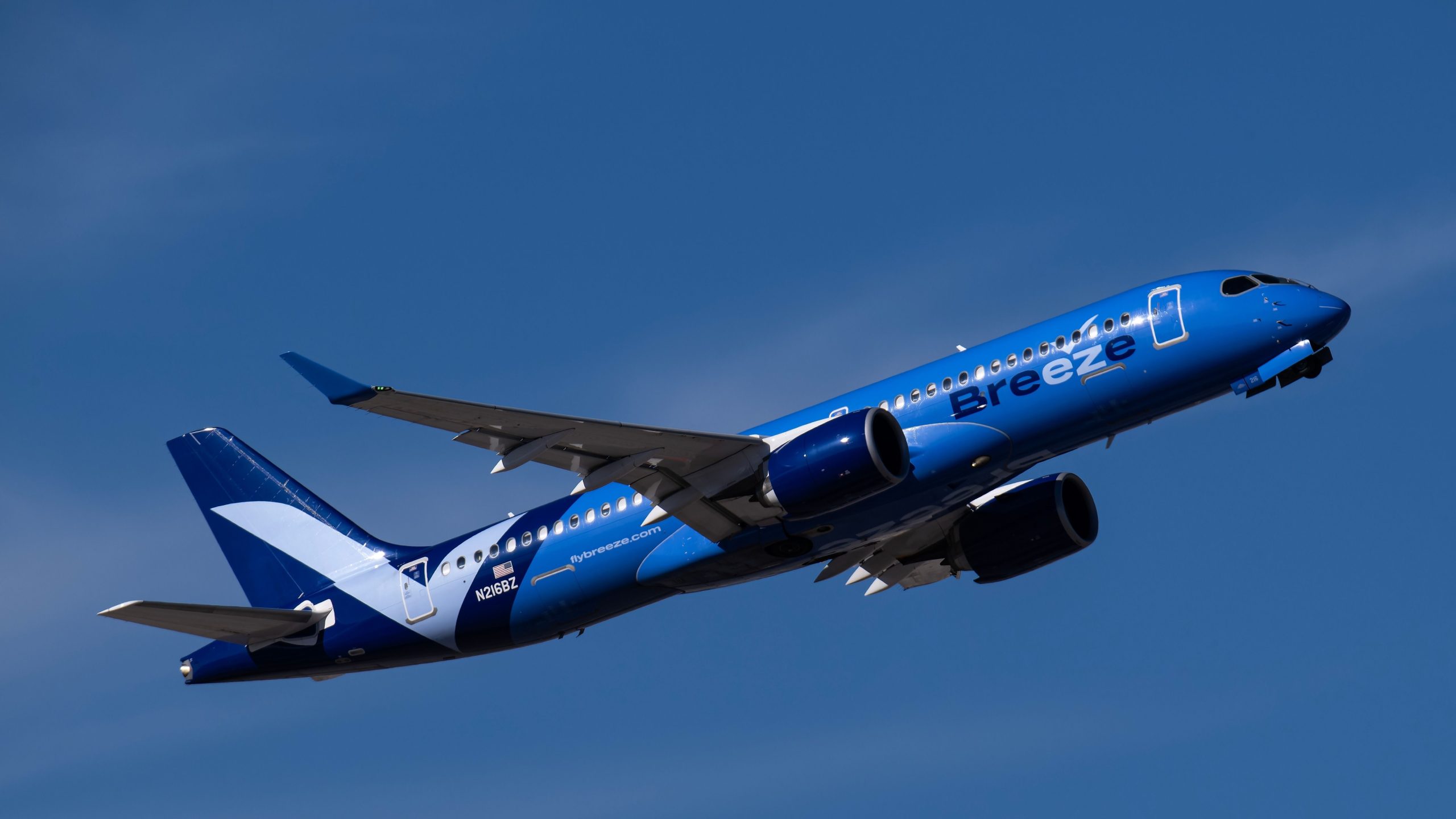 Breeze Airways enthüllt sein häufiges Flyer 