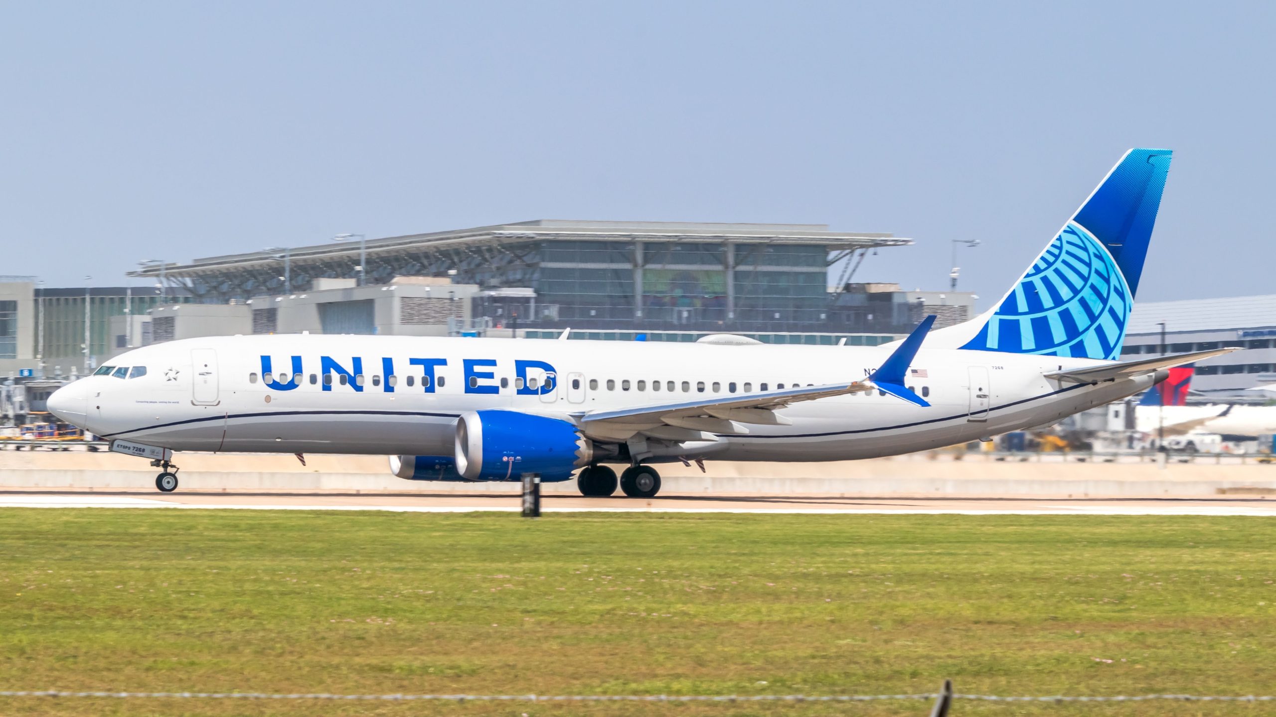 United Airlines Grounds Boeing 737 Max 8 für tiefe Reinigung, nachdem sich die Passagiere an Bord krank fühlen