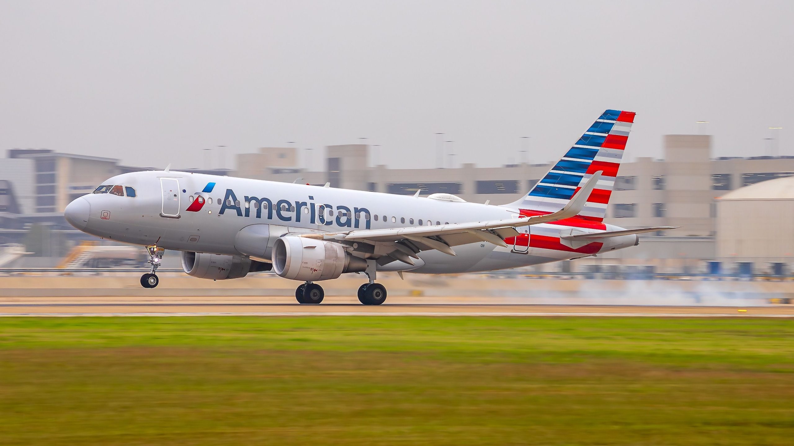 American Airlines lässt 4 weitere Strecken vom internationalen Flughafen Austin 