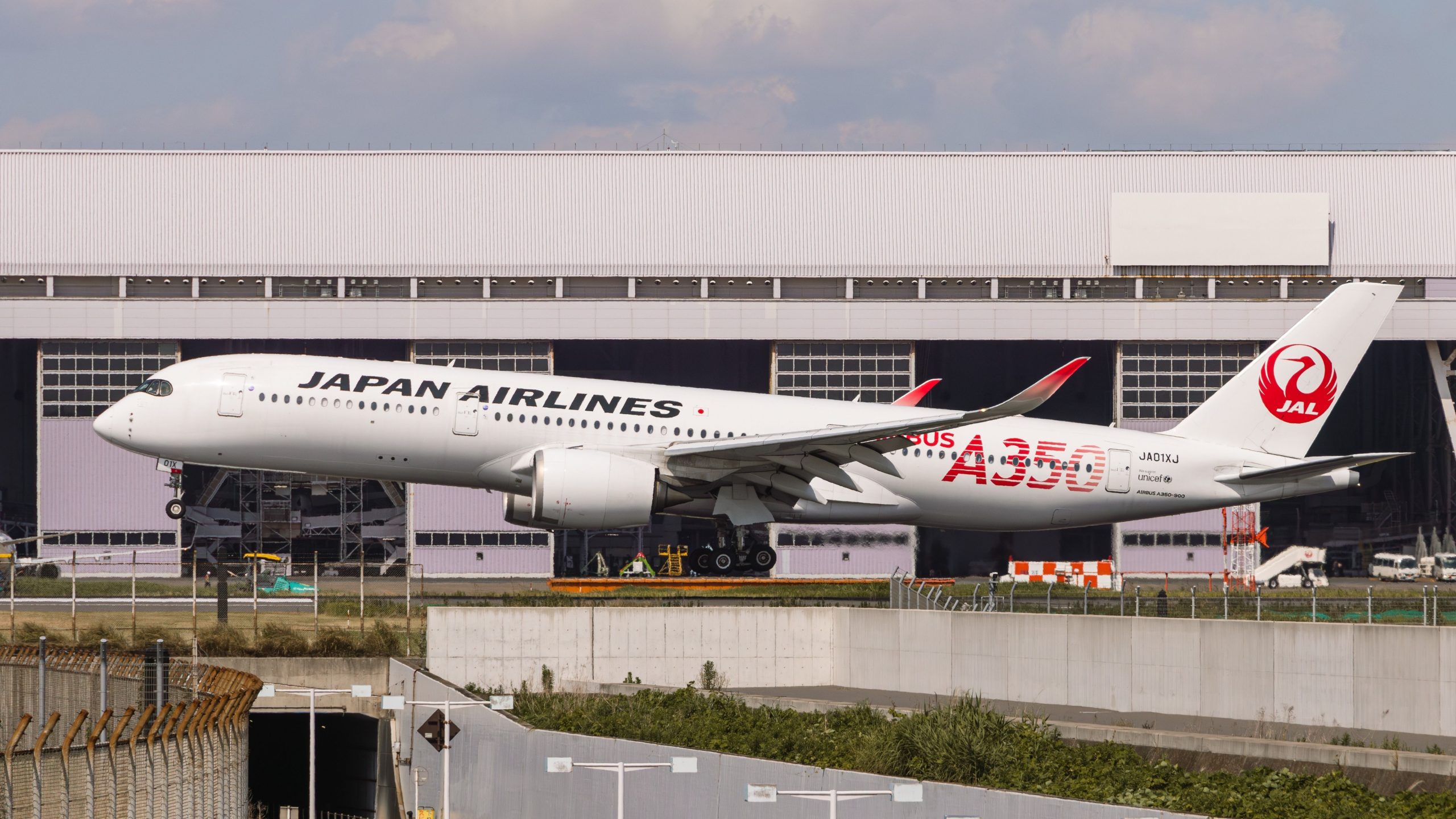 Ermittler: Japan Airlines Airbus A350 Crash bei Haneda durch menschliche Fehler verursacht