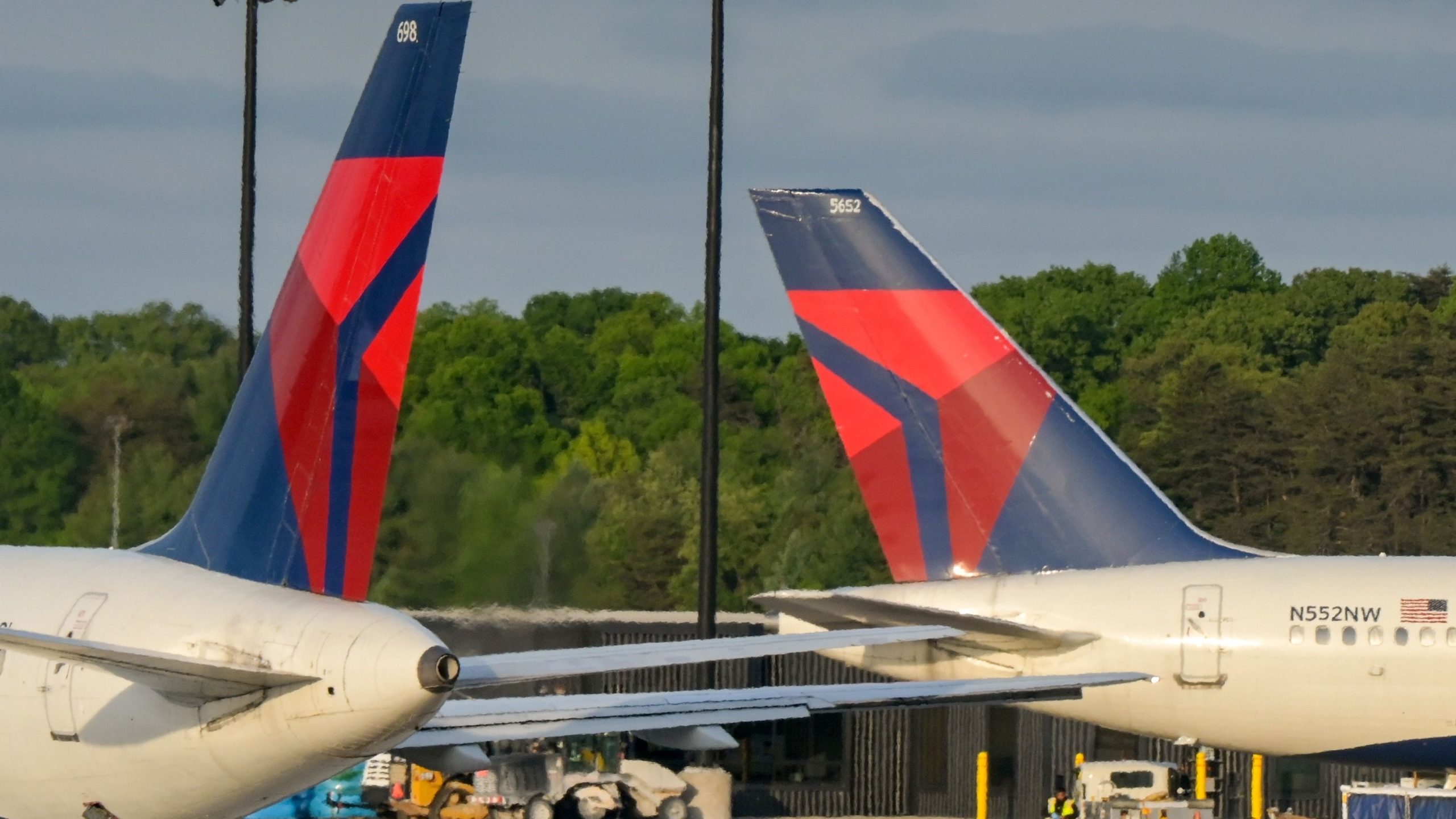 Delta Air Lines betont die Flugbegleiterin. Einheitliche Einhaltung der Einhaltung von Einstellungen beginnt mit der Einstellung