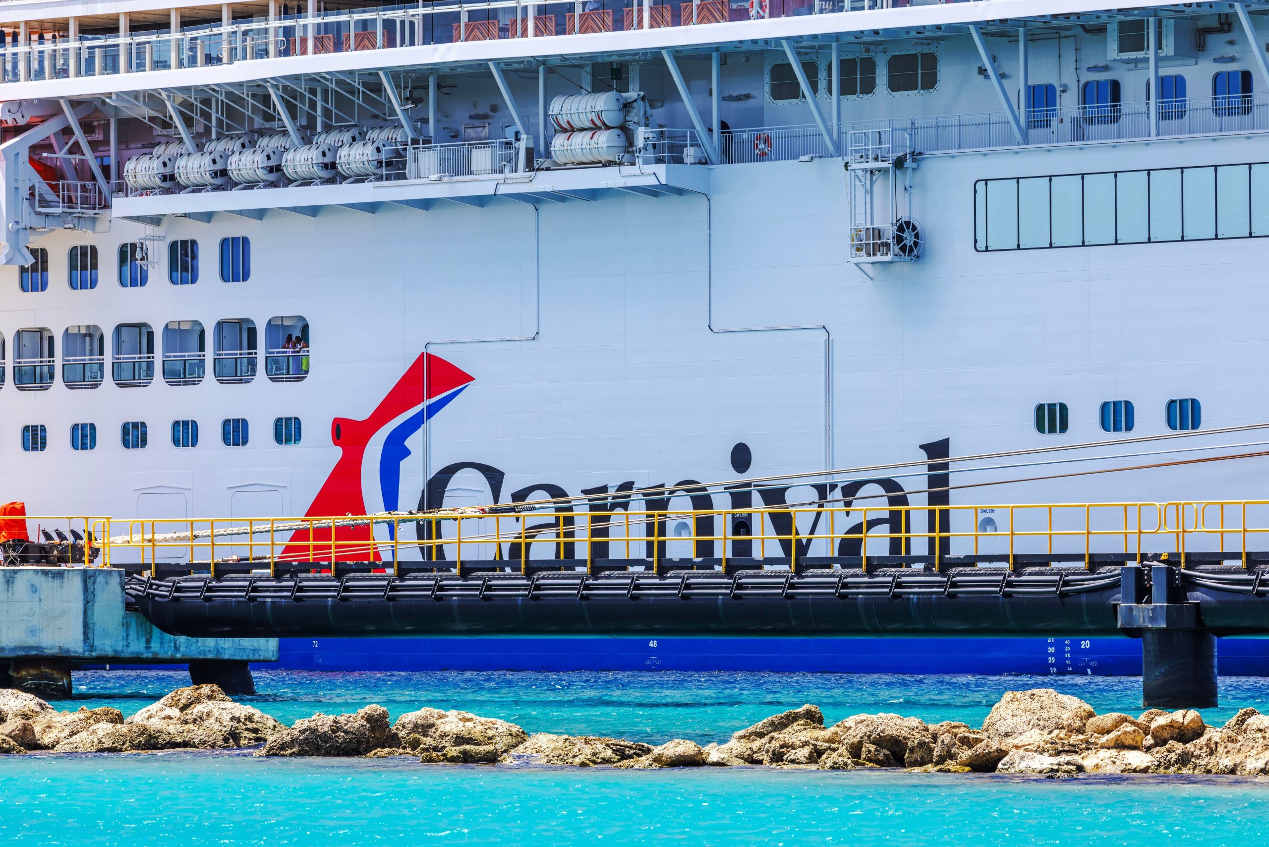 Carnival Cruise Line jubelte, Eltern und Kinder daran zu erinnern, dass diese „nervige“ Anfrage nicht in Ordnung ist